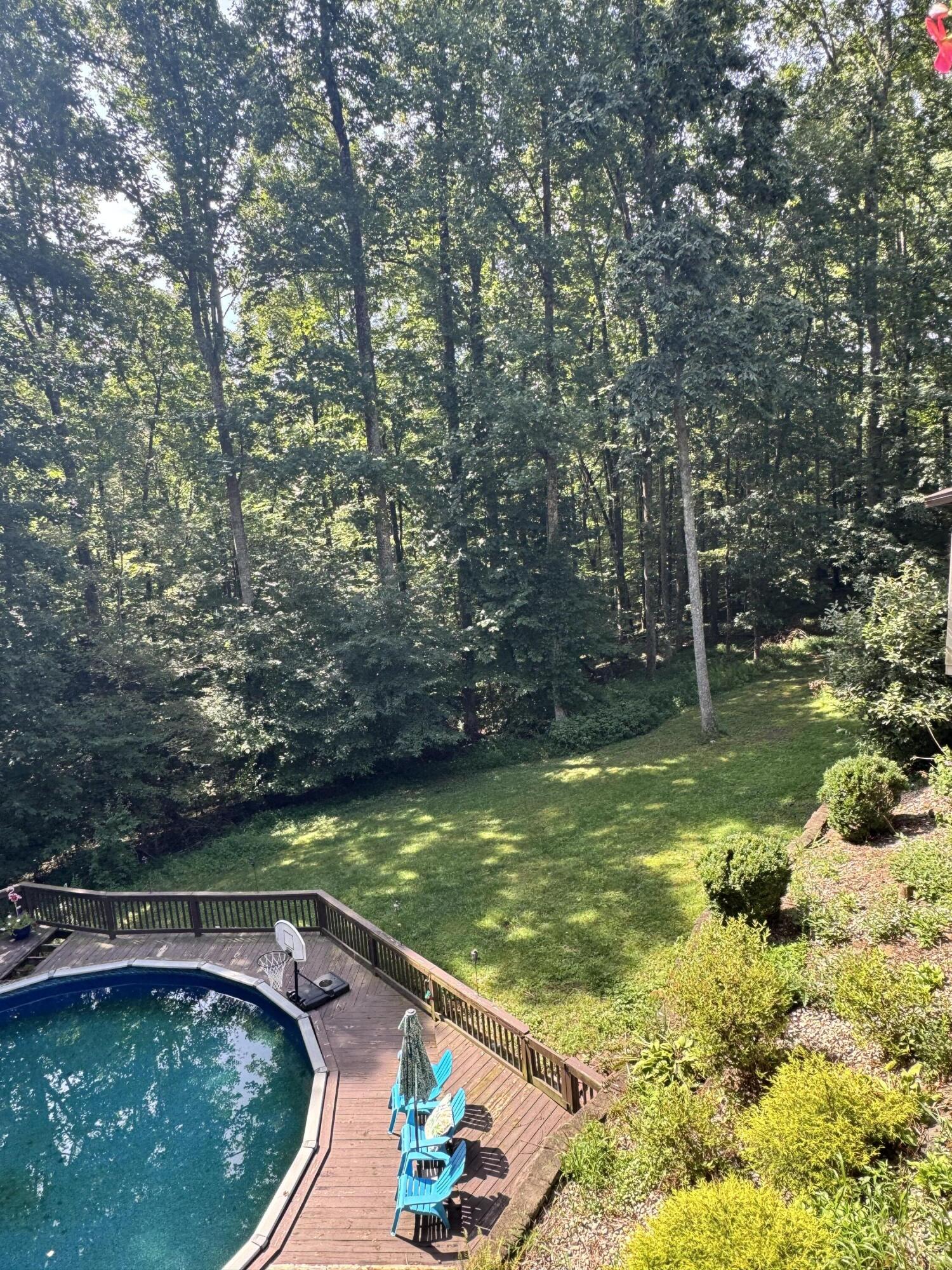 310 Chestnut Hill Rd
