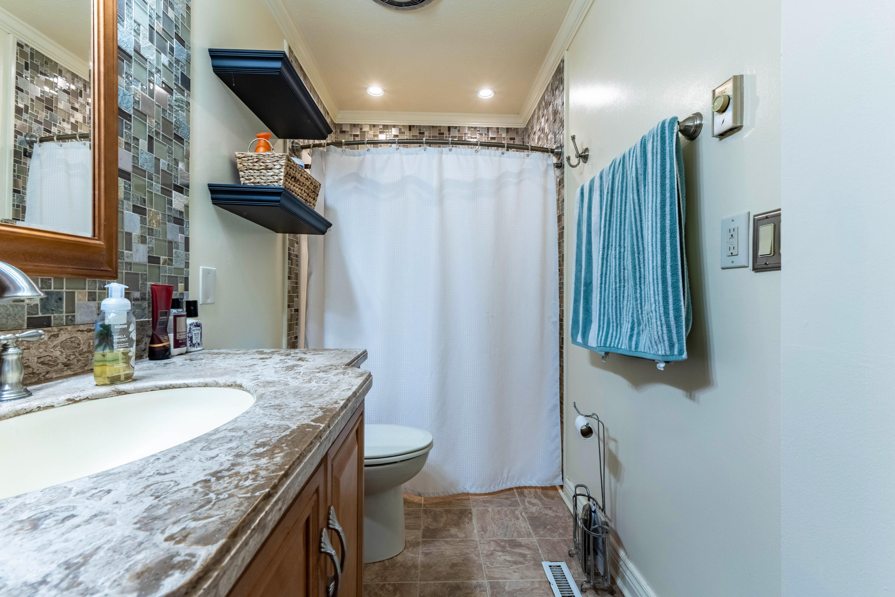 310 Chestnut Hill Rd