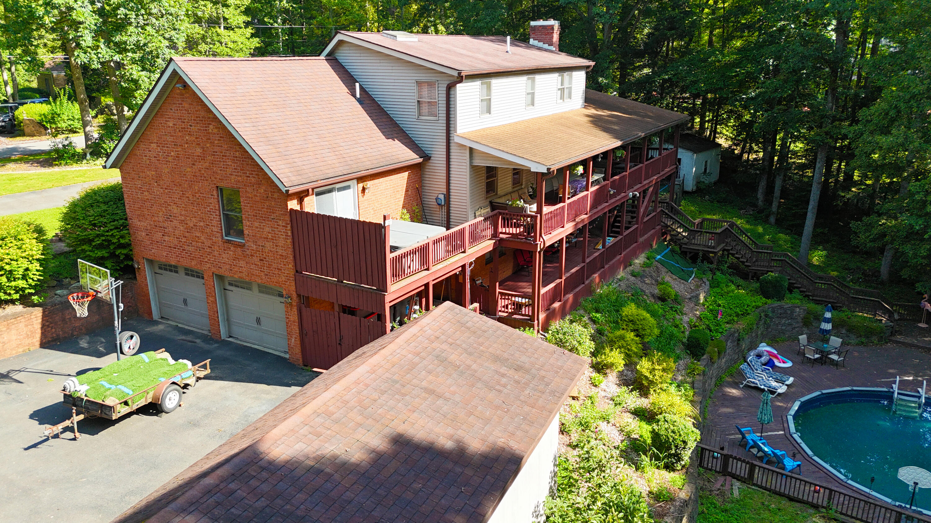 310 Chestnut Hill Rd