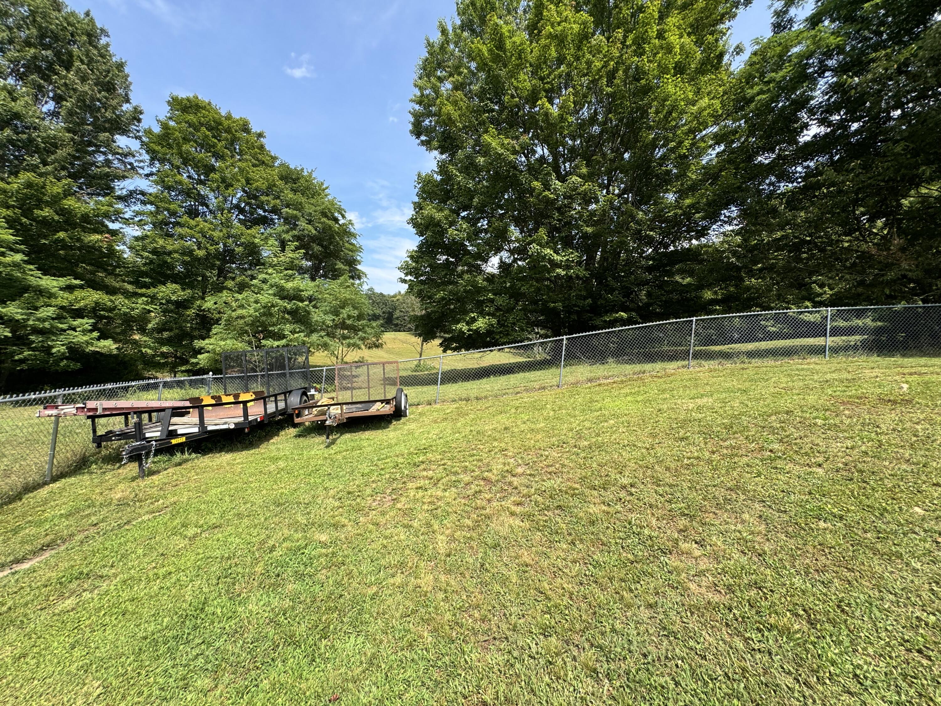 68 Hurd Rd