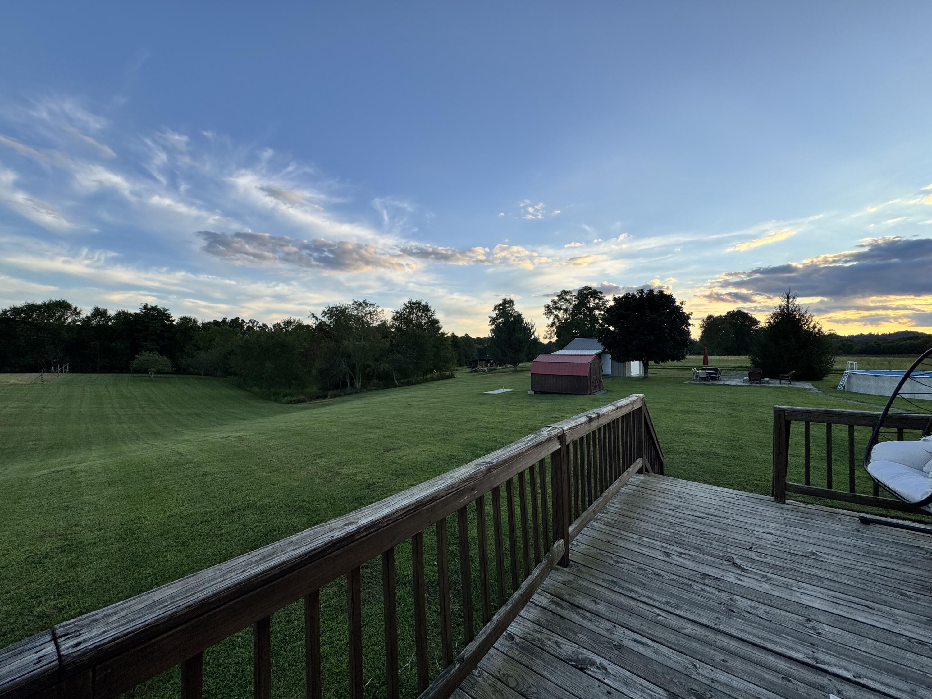 153 Ruby Ln