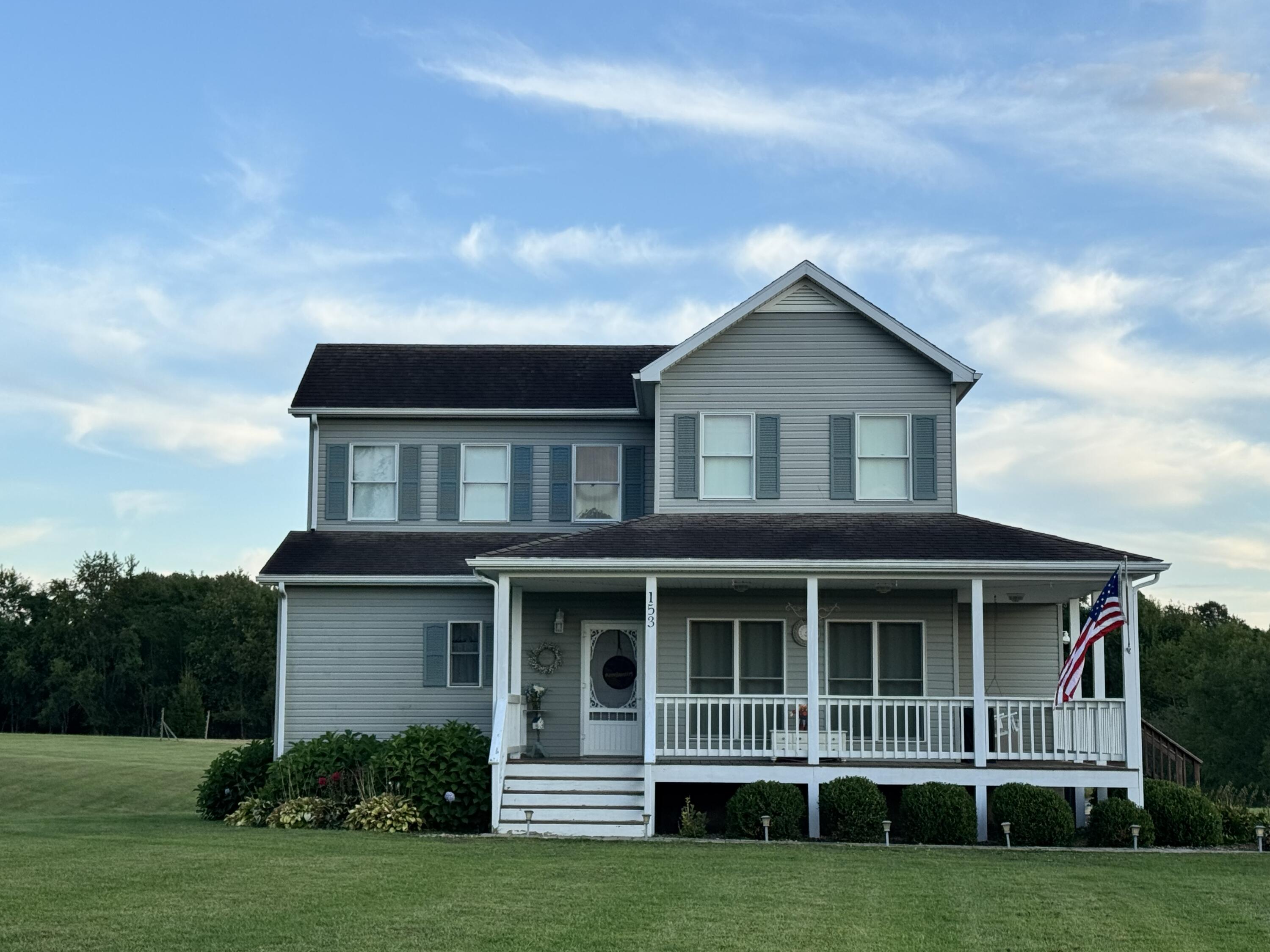 153 Ruby Ln