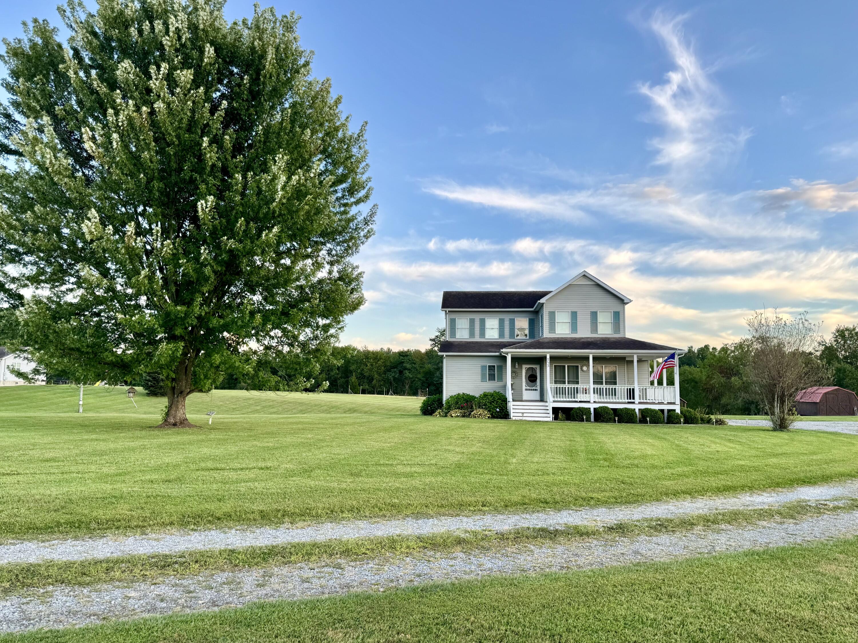 153 Ruby Ln
