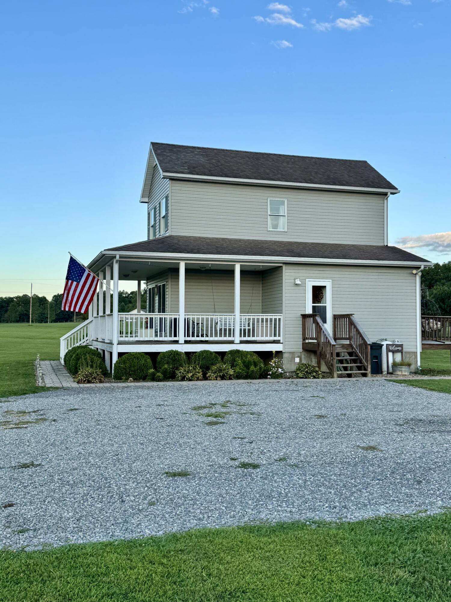 153 Ruby Ln