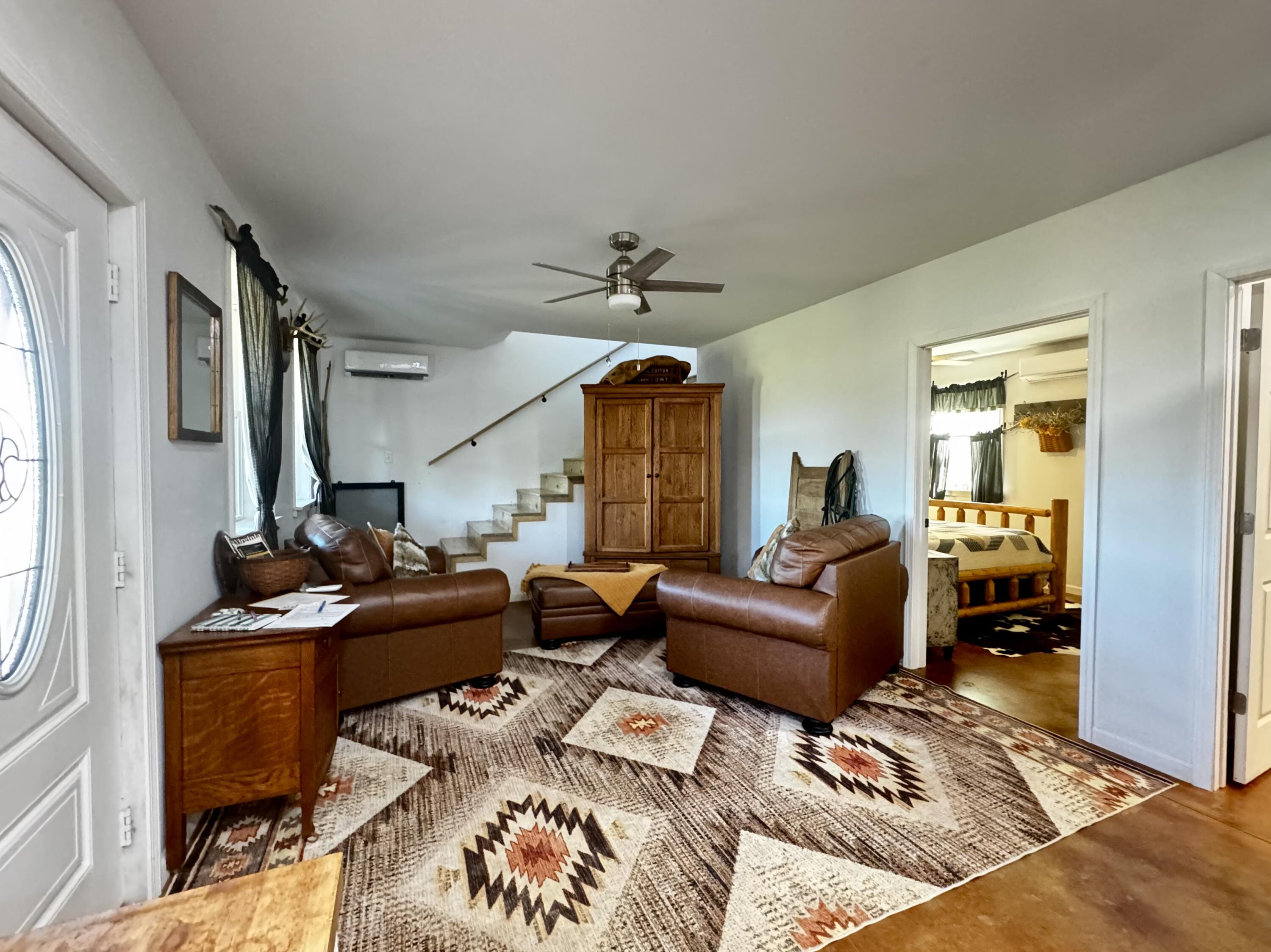 100 Brownstone Ridge Rd