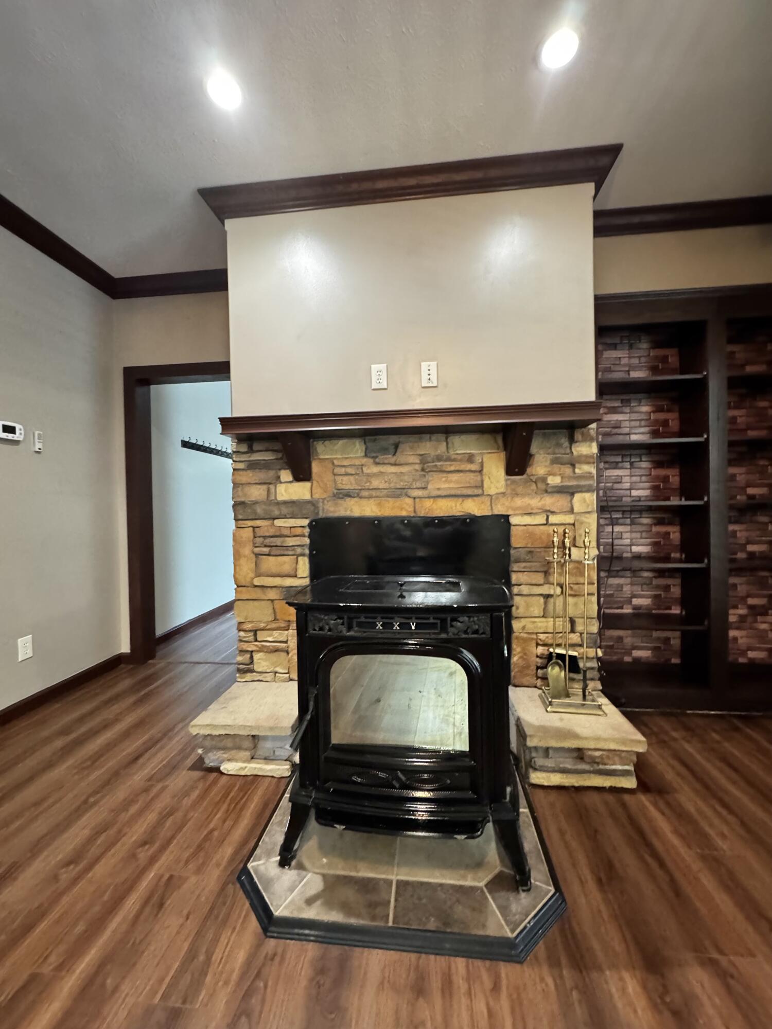 10292 Canvas Nettie Rd