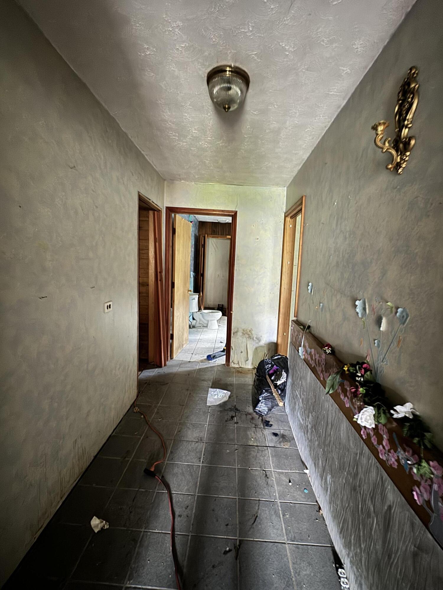 993 Meadow Bridge Rd