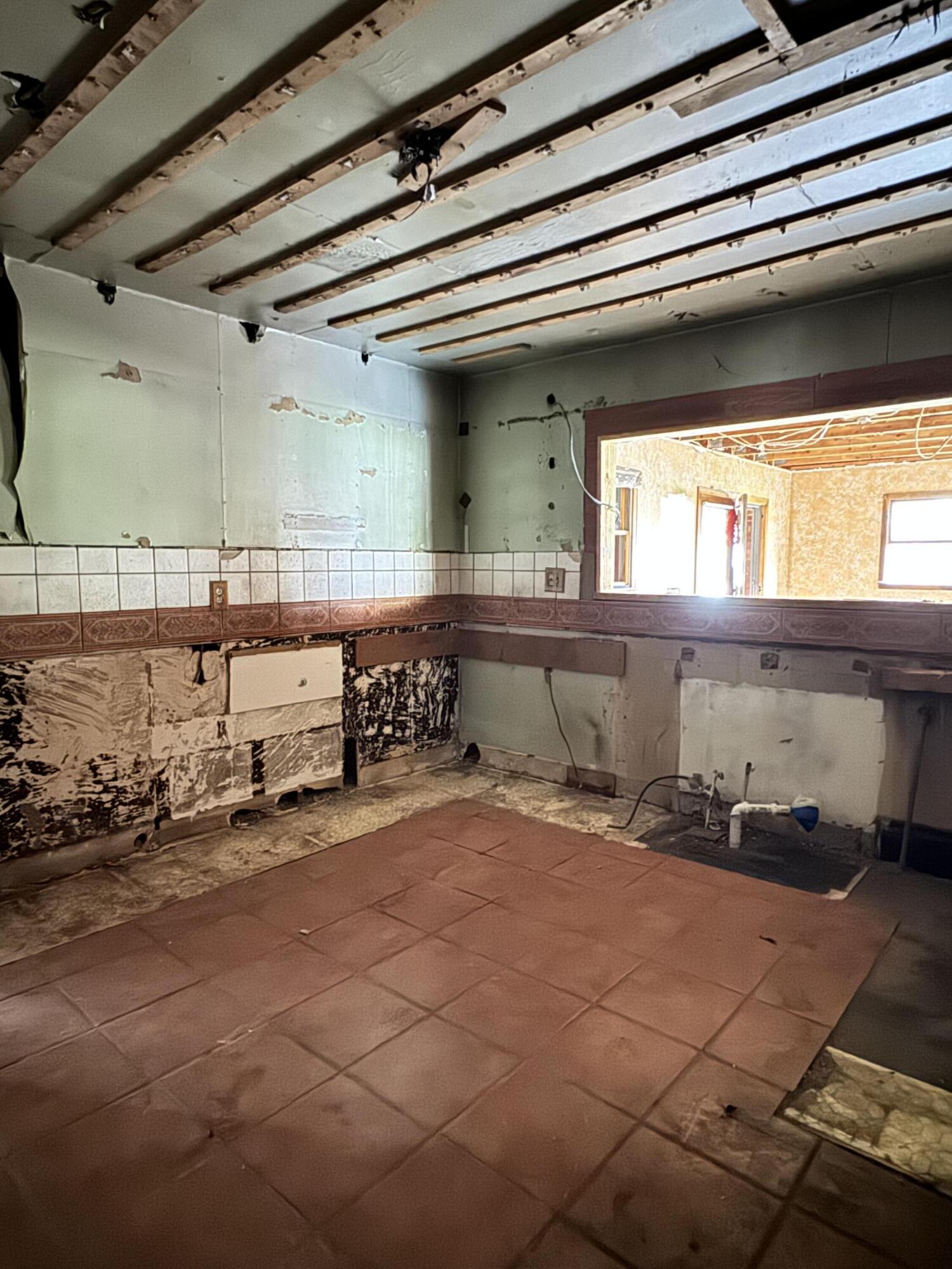 993 Meadow Bridge Rd