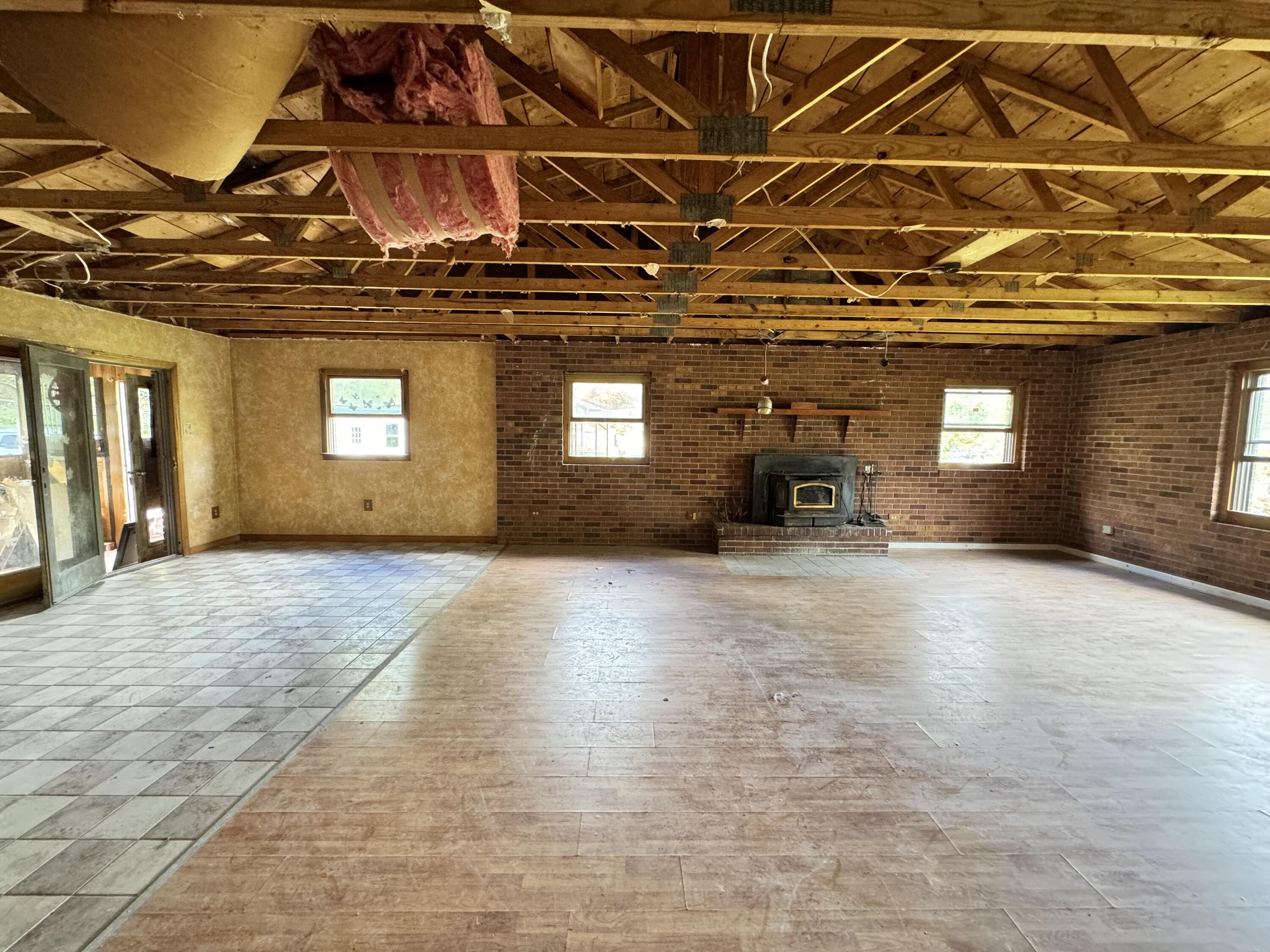 993 Meadow Bridge Rd