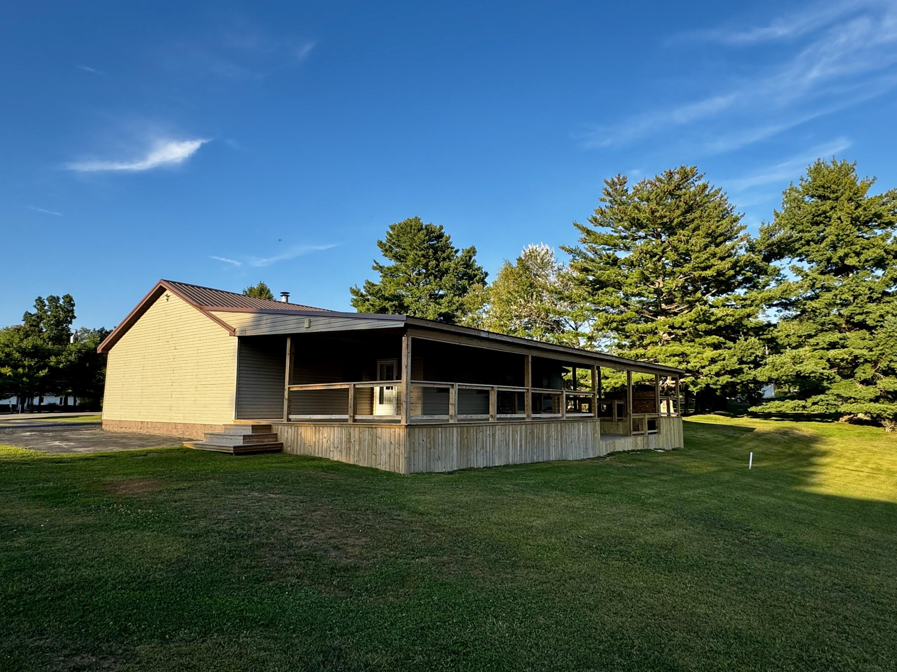 3179 Nettie-Fenwick Rd