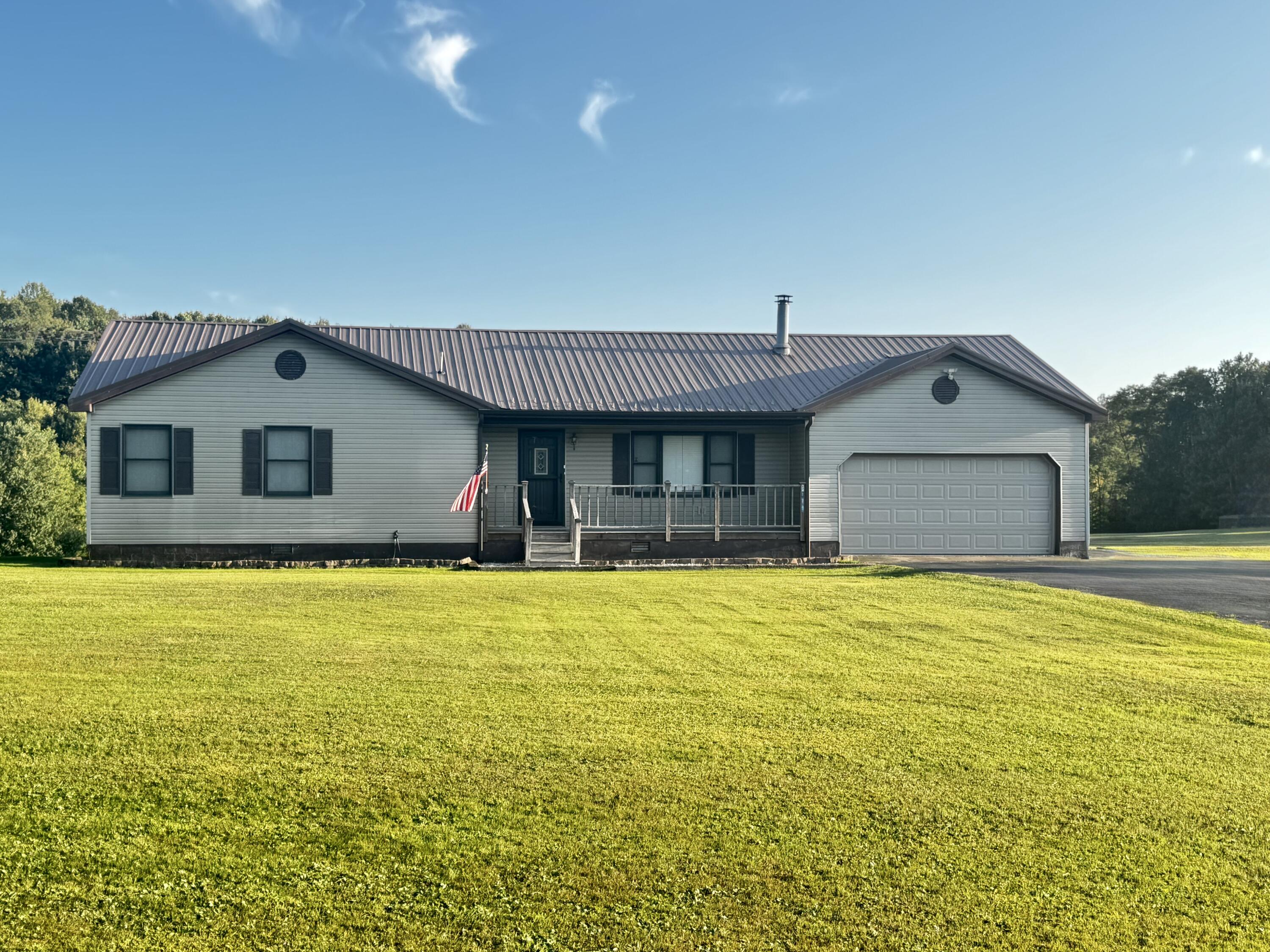 3179 Nettie-Fenwick Rd