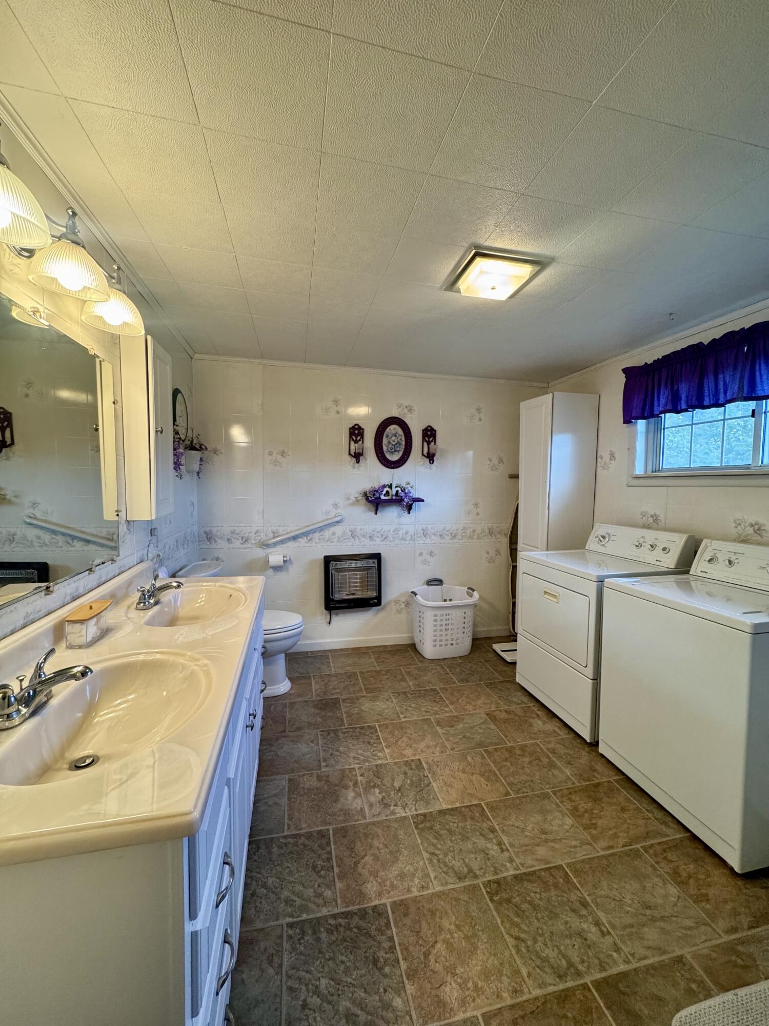 212 Olive Branch