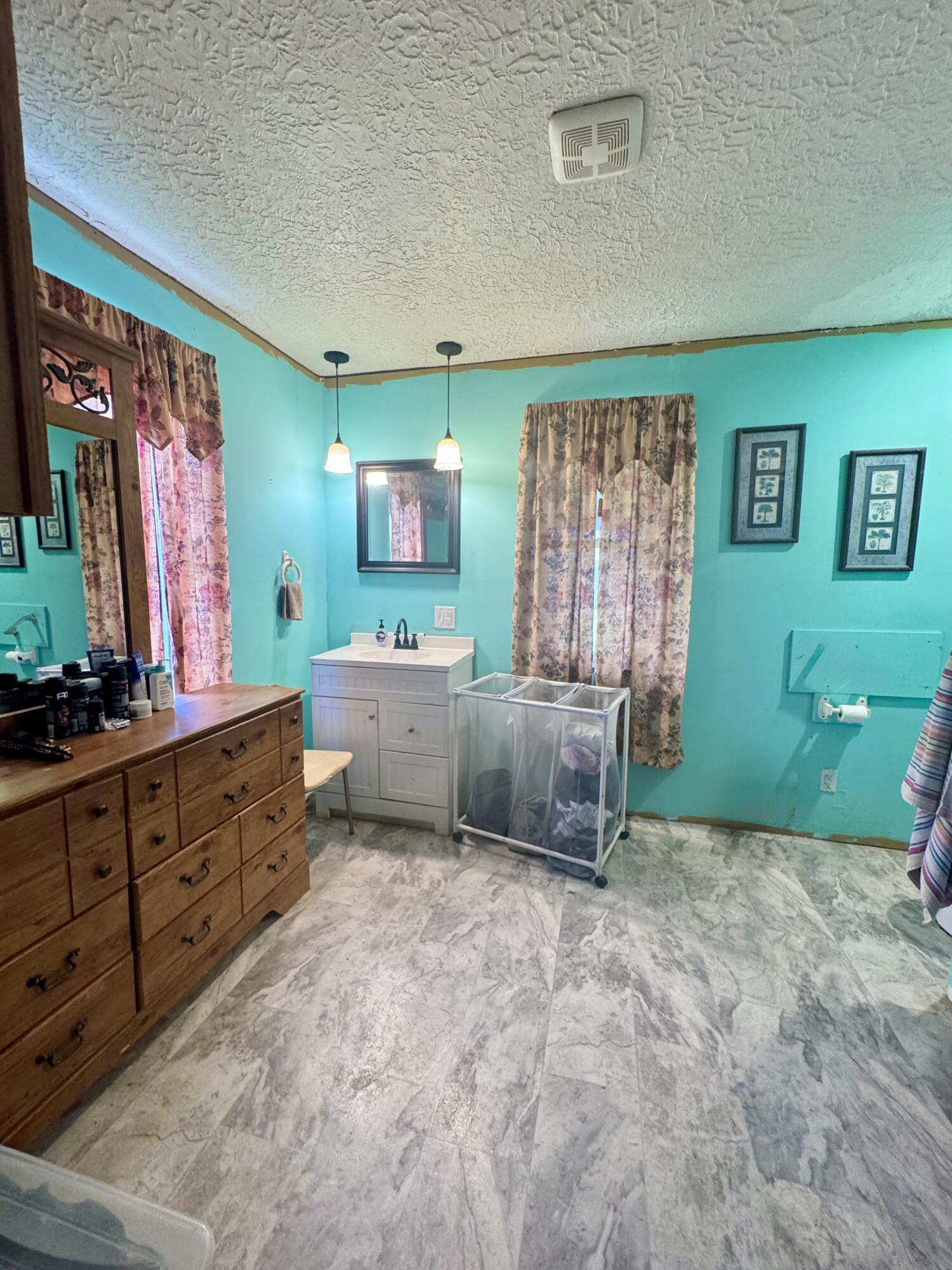 123 Dorsey Rd