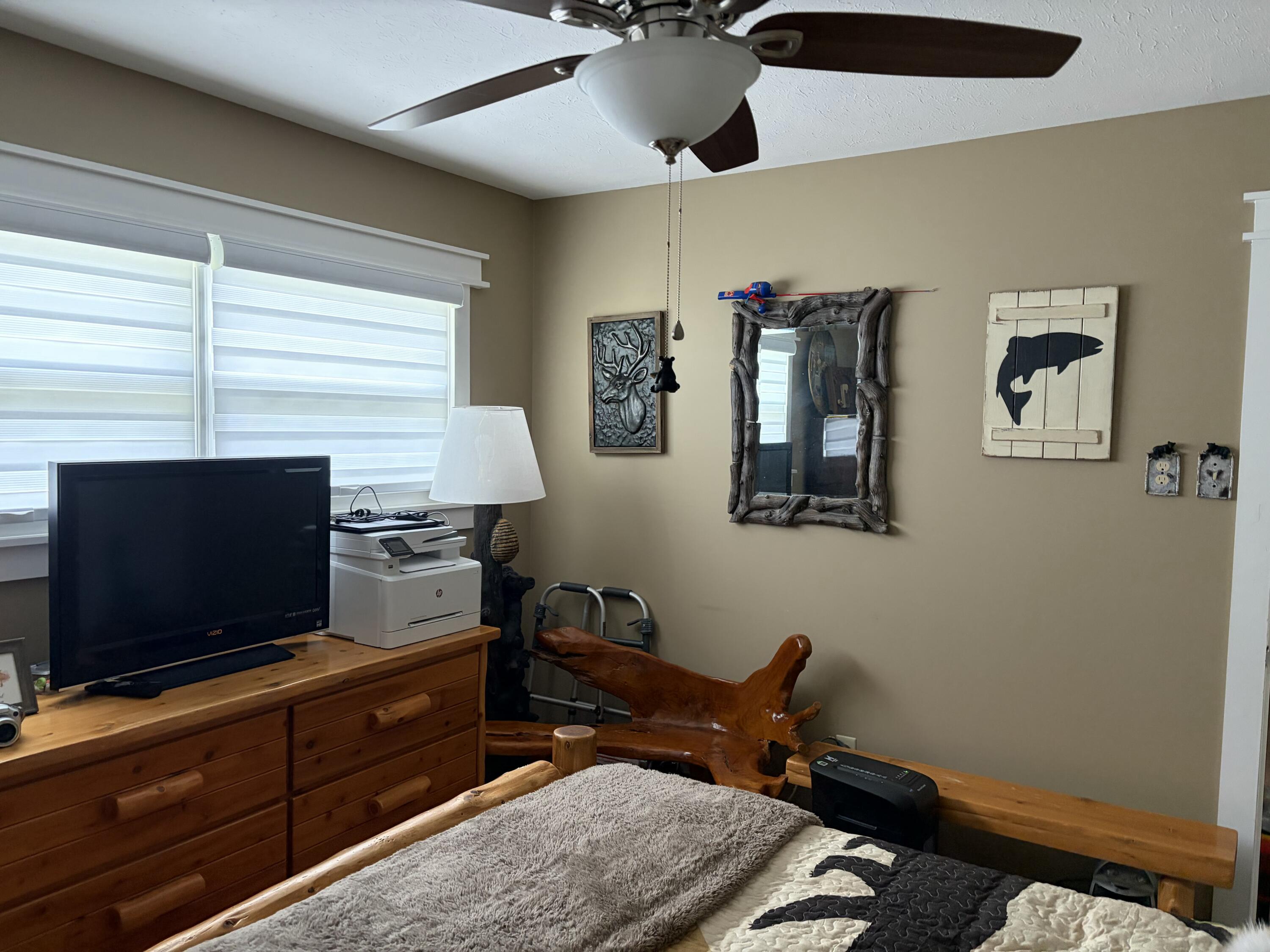 387 Johnstown