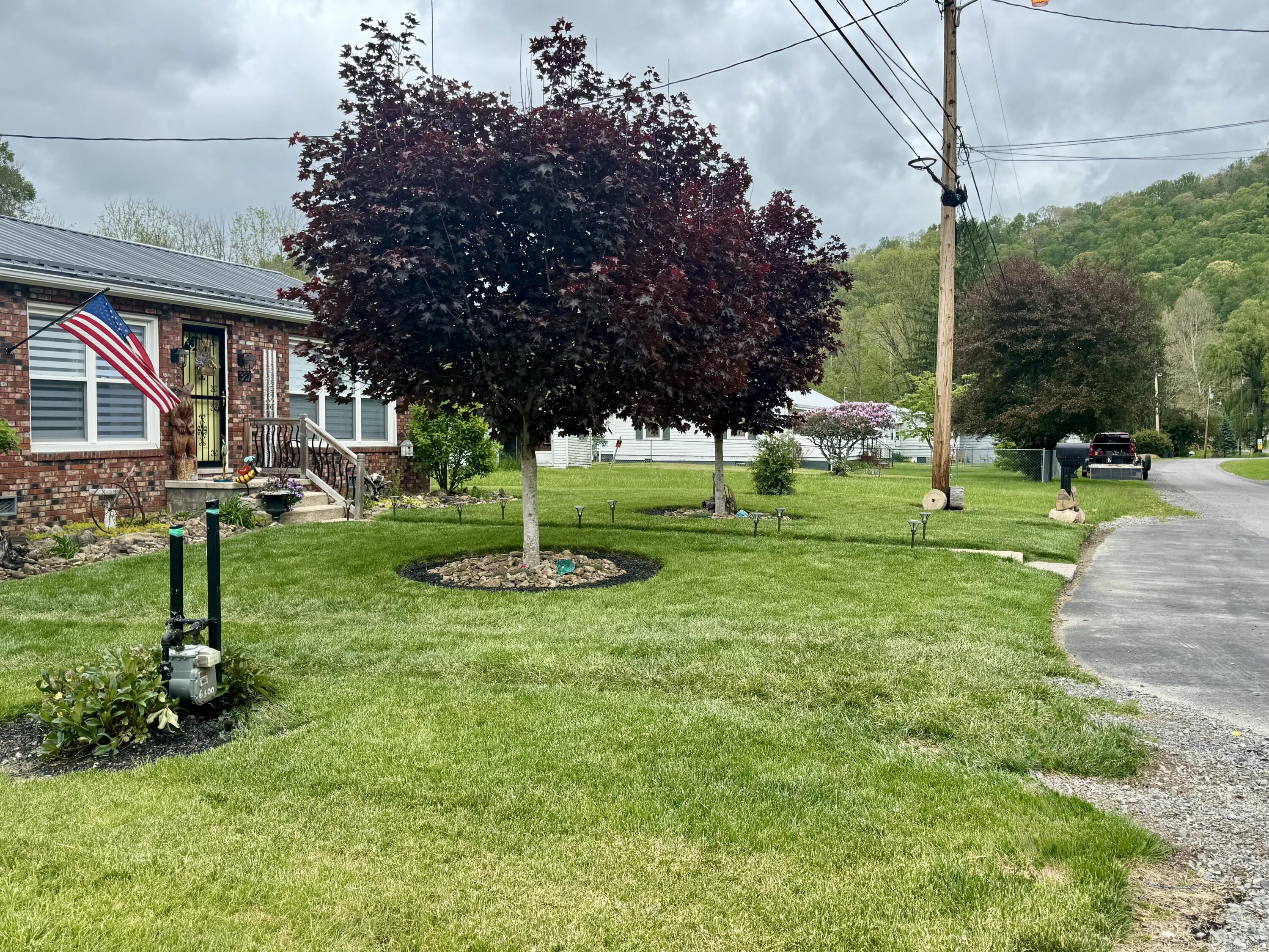 387 Johnstown