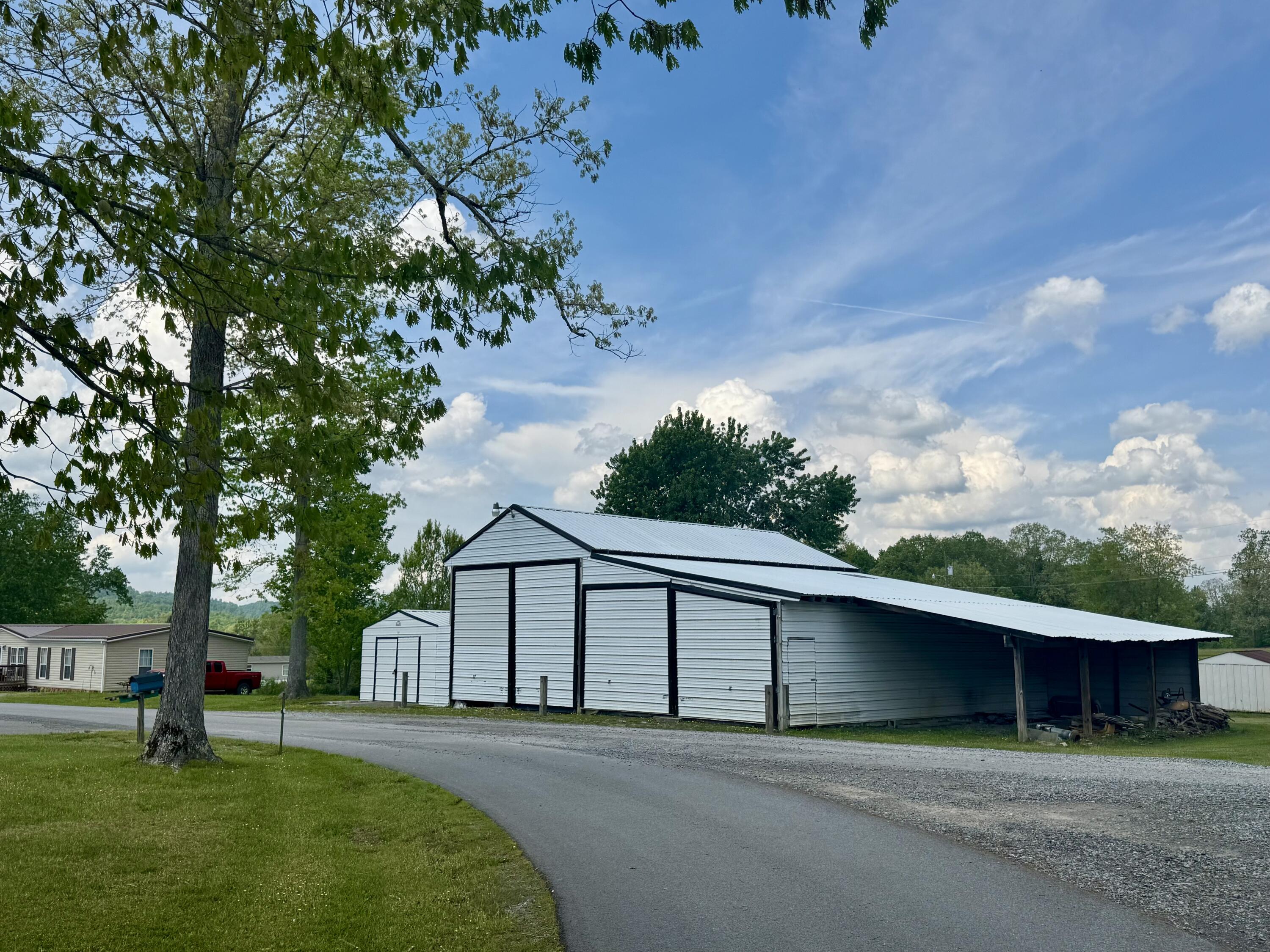 201 Cherokee Rd