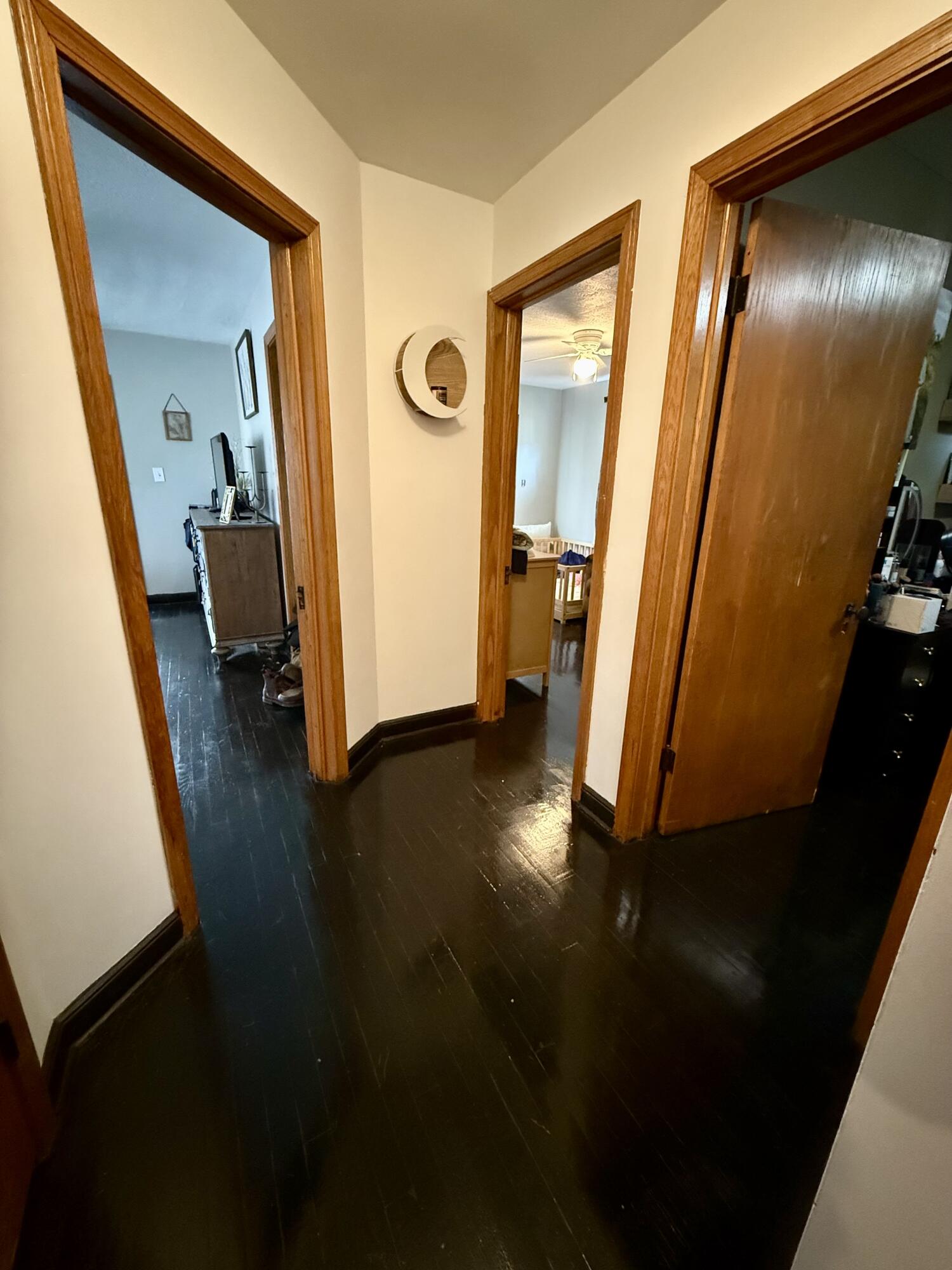 305 Riverview Dr
