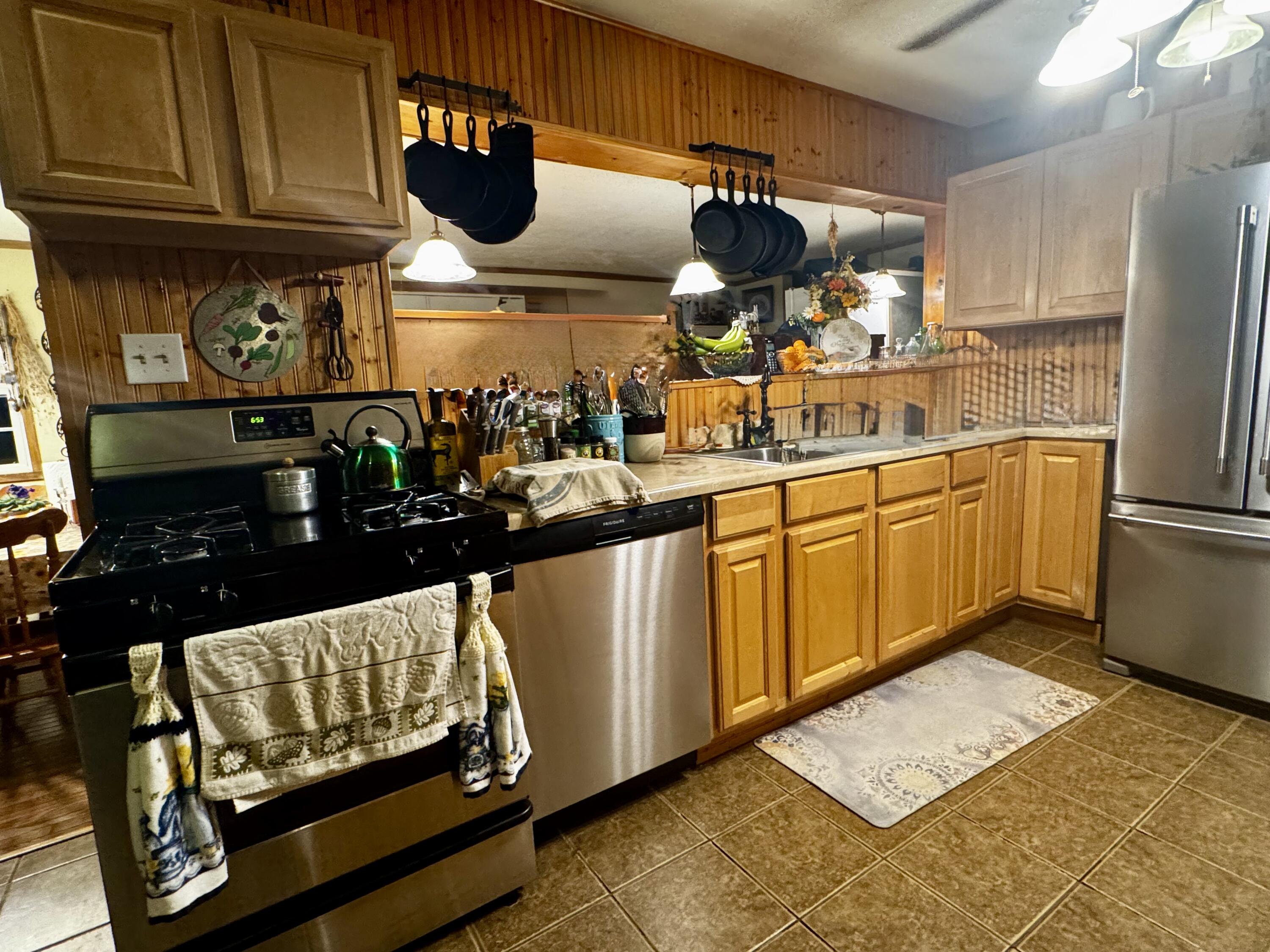 4336 Grassy Creek RD