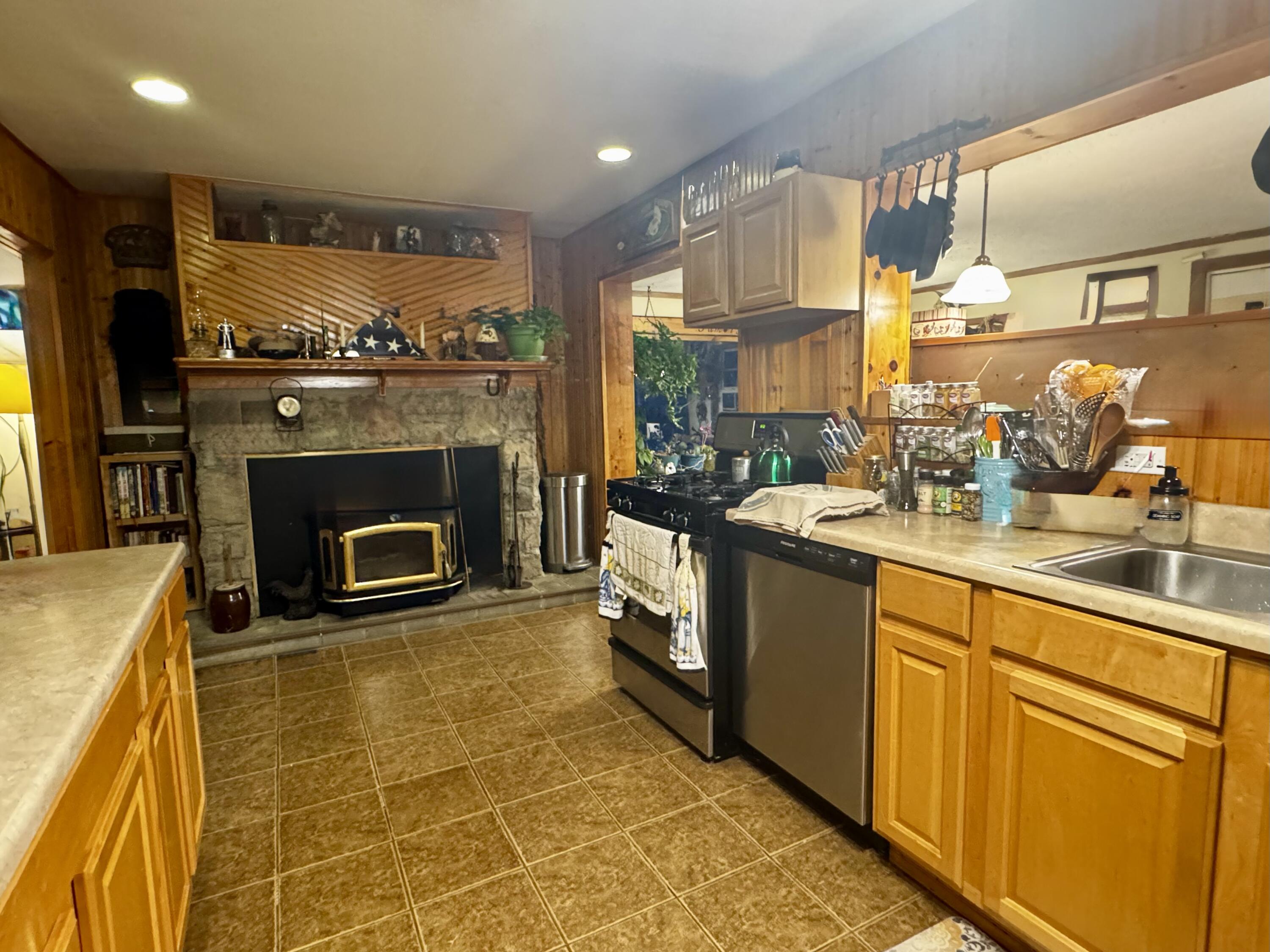 4336 Grassy Creek RD