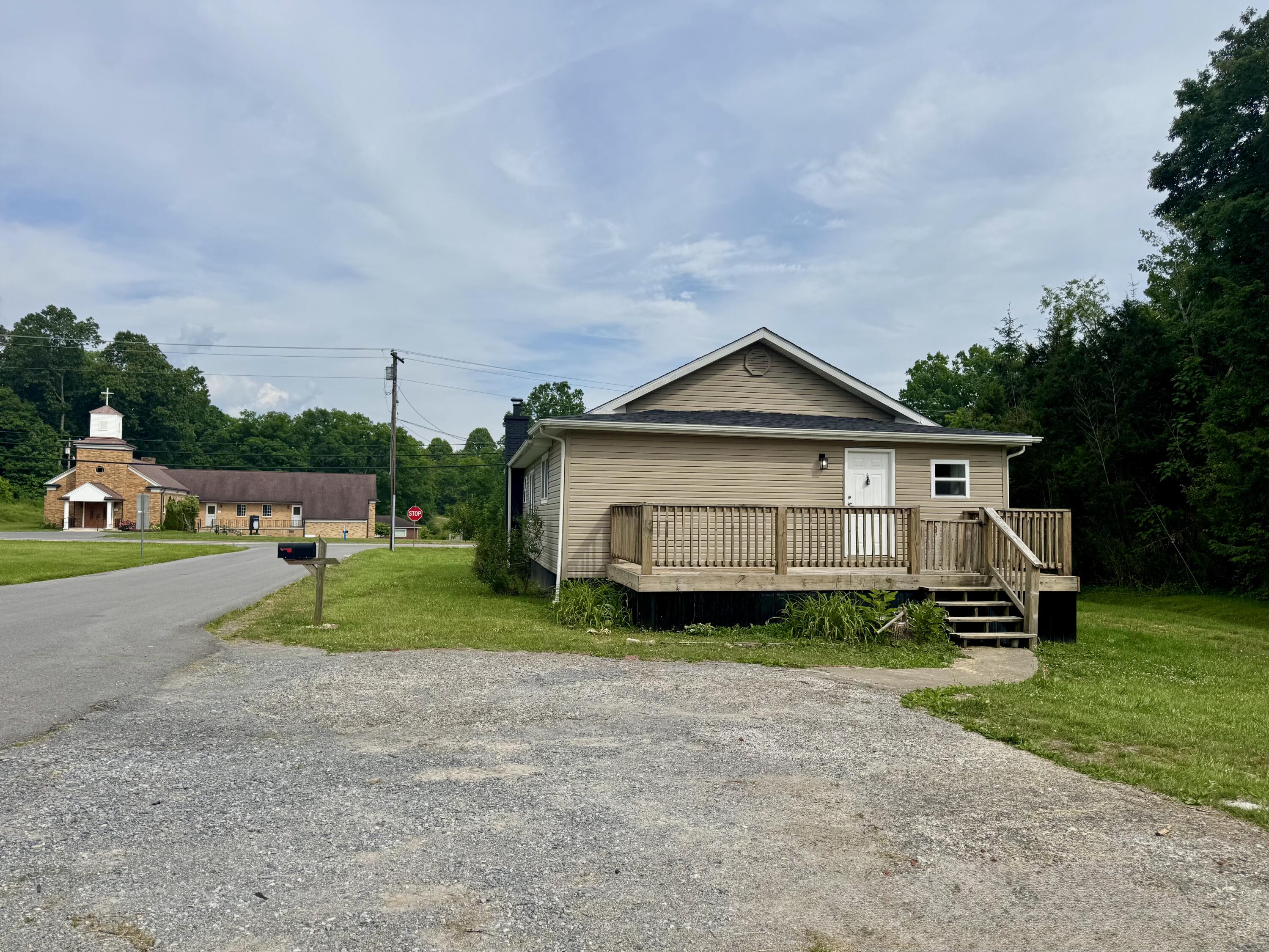 1703 Webster Rd