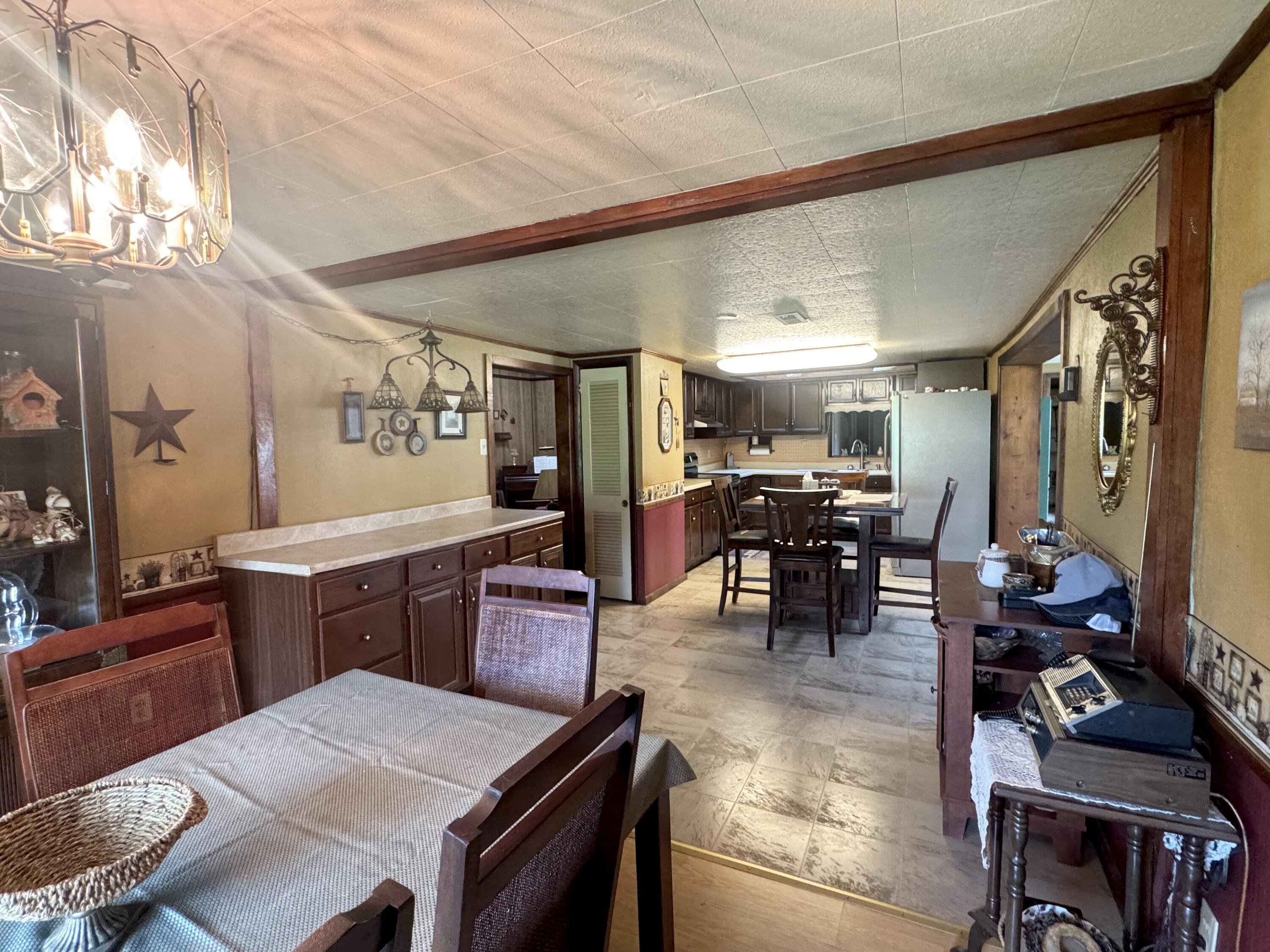 91 Heidi Ln