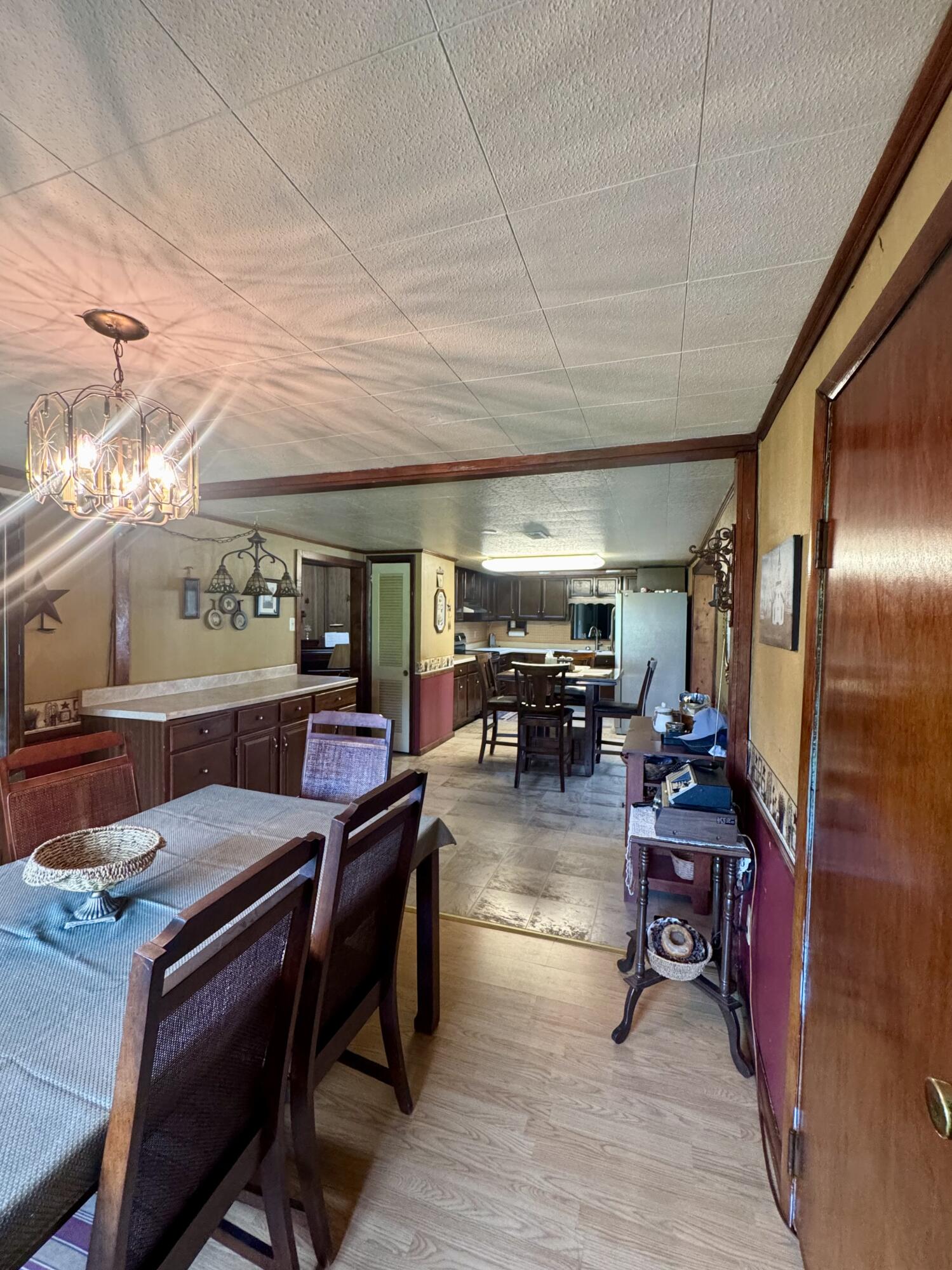 91 Heidi Ln