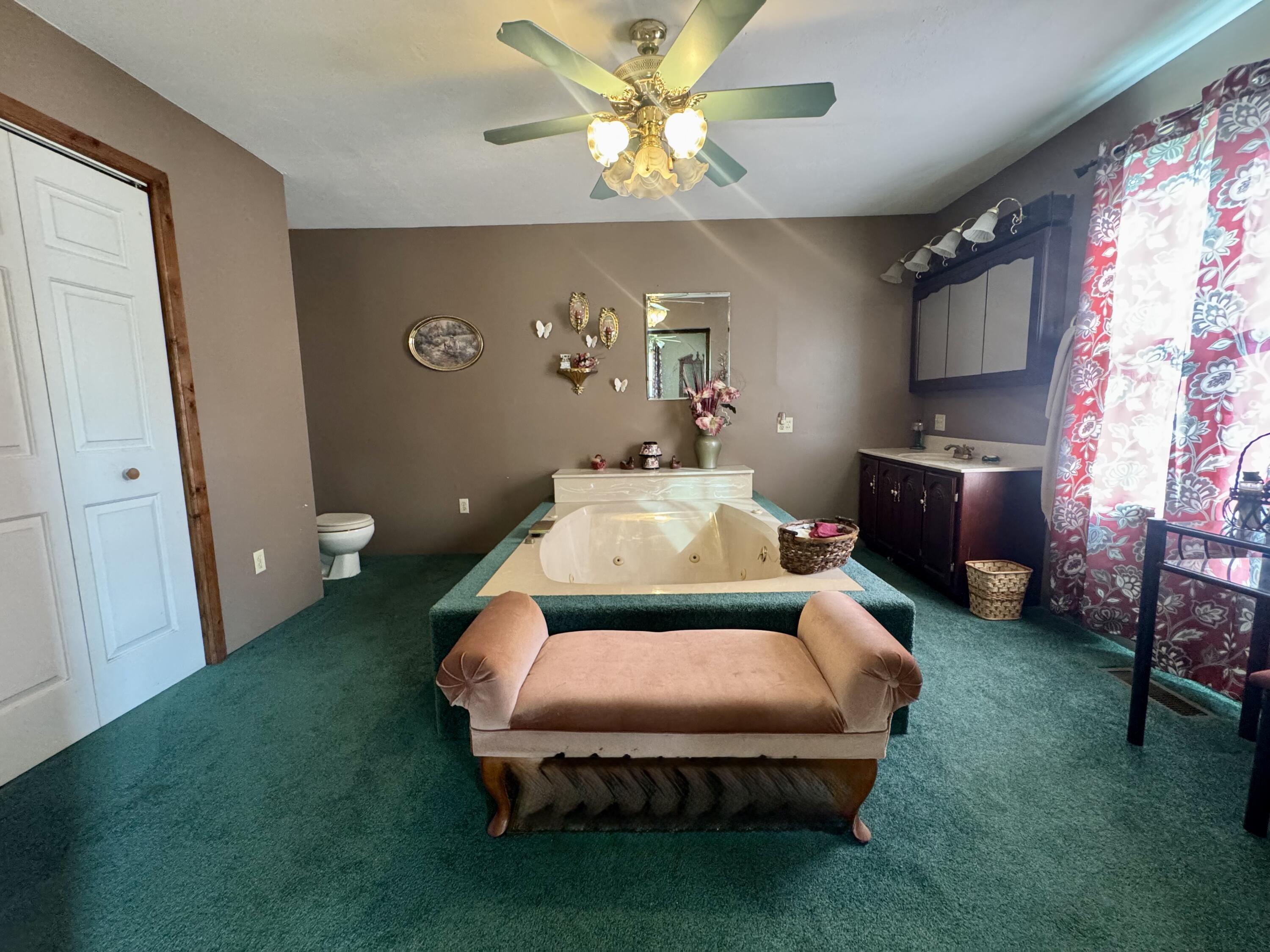 91 Heidi Ln