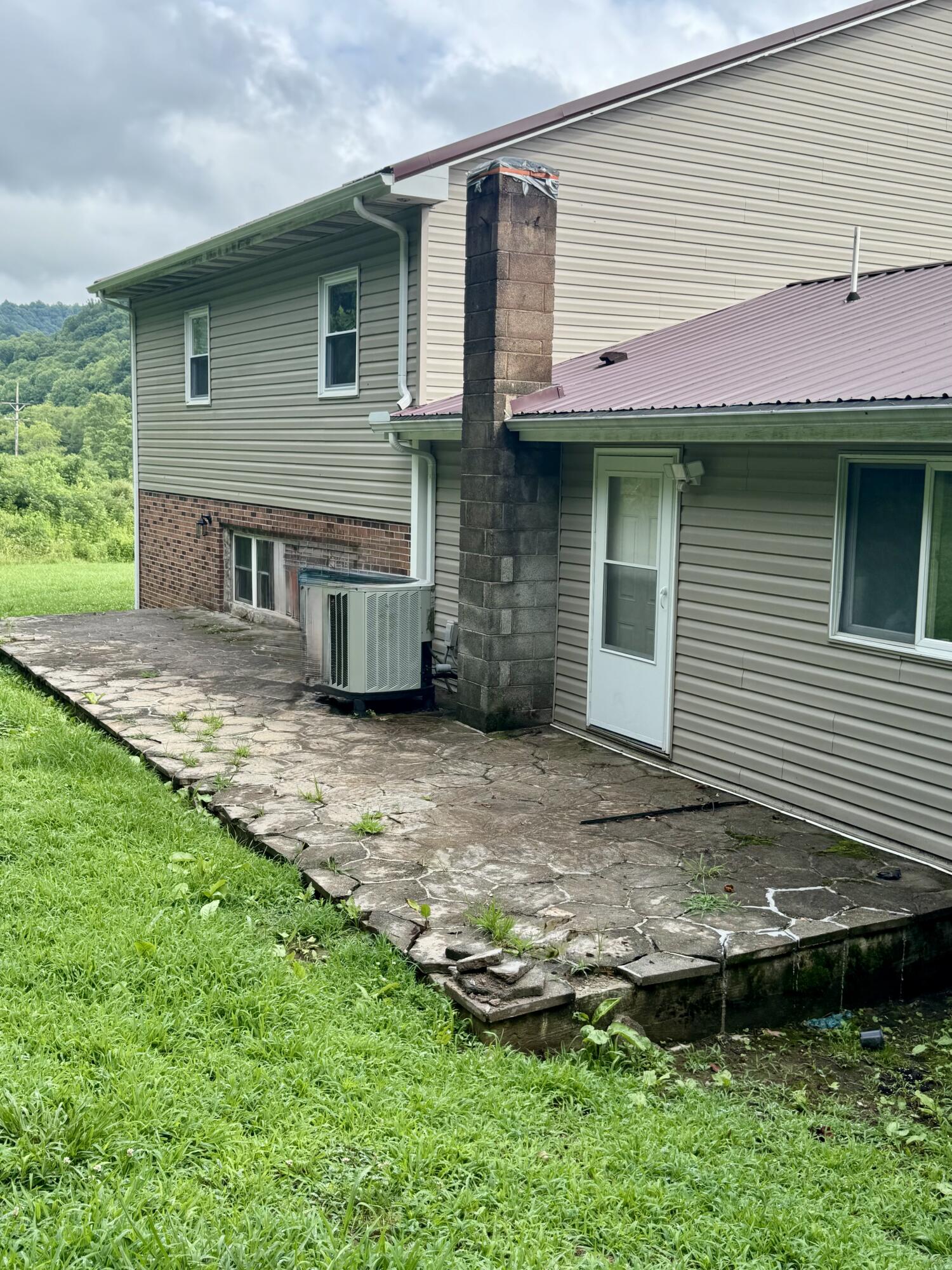 3619 Scenic Hwy