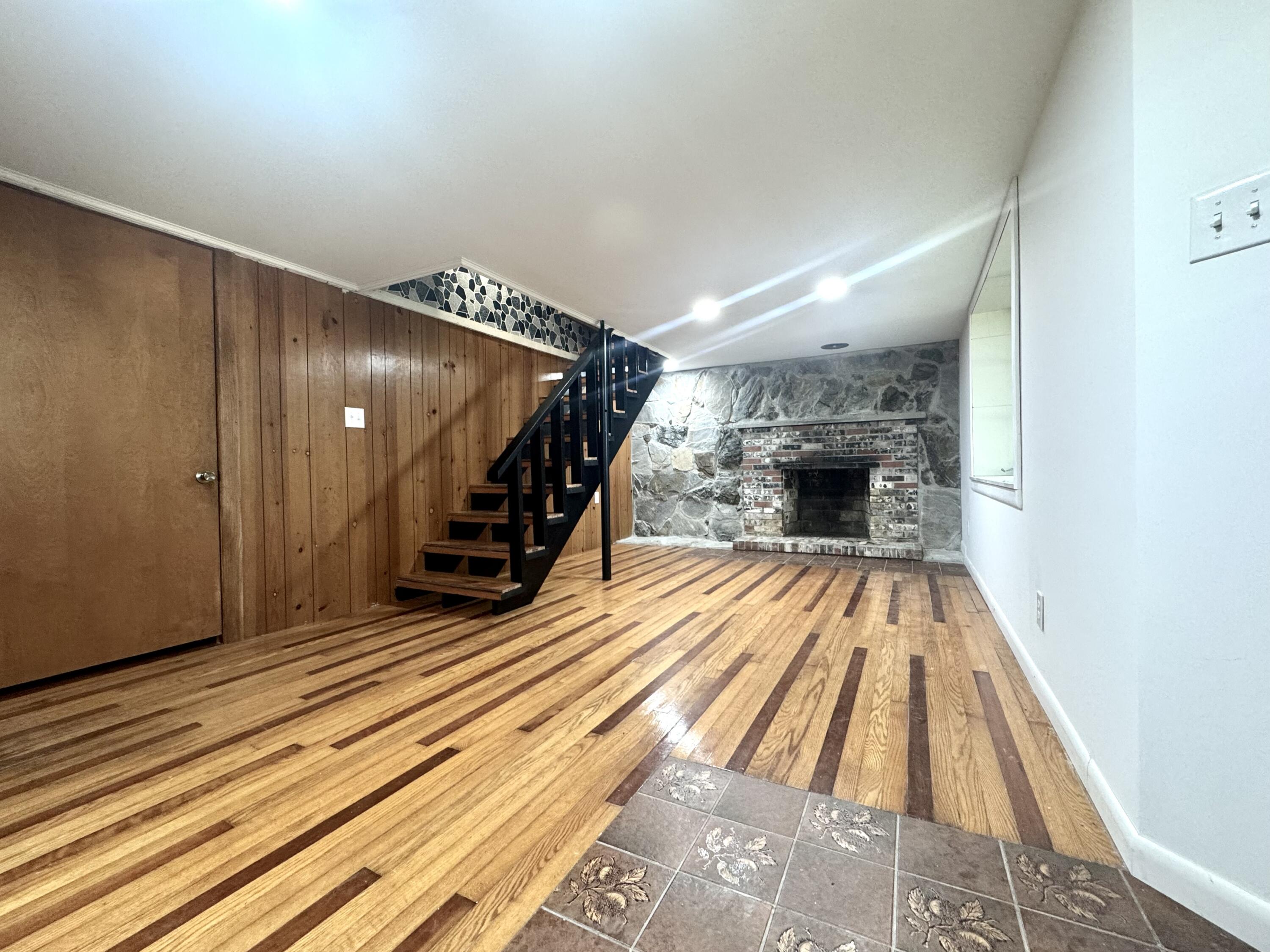 248 Mercer