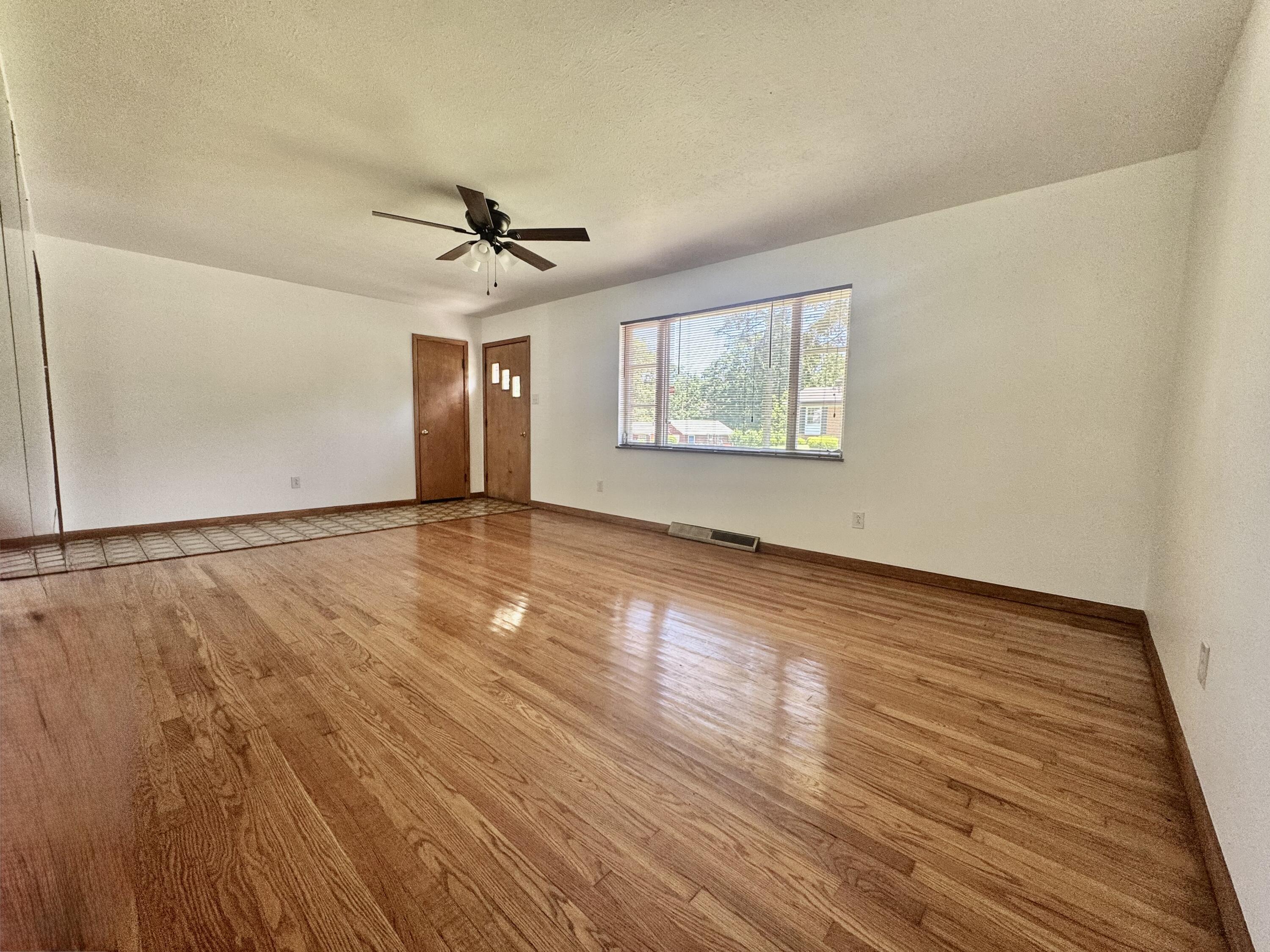248 Mercer