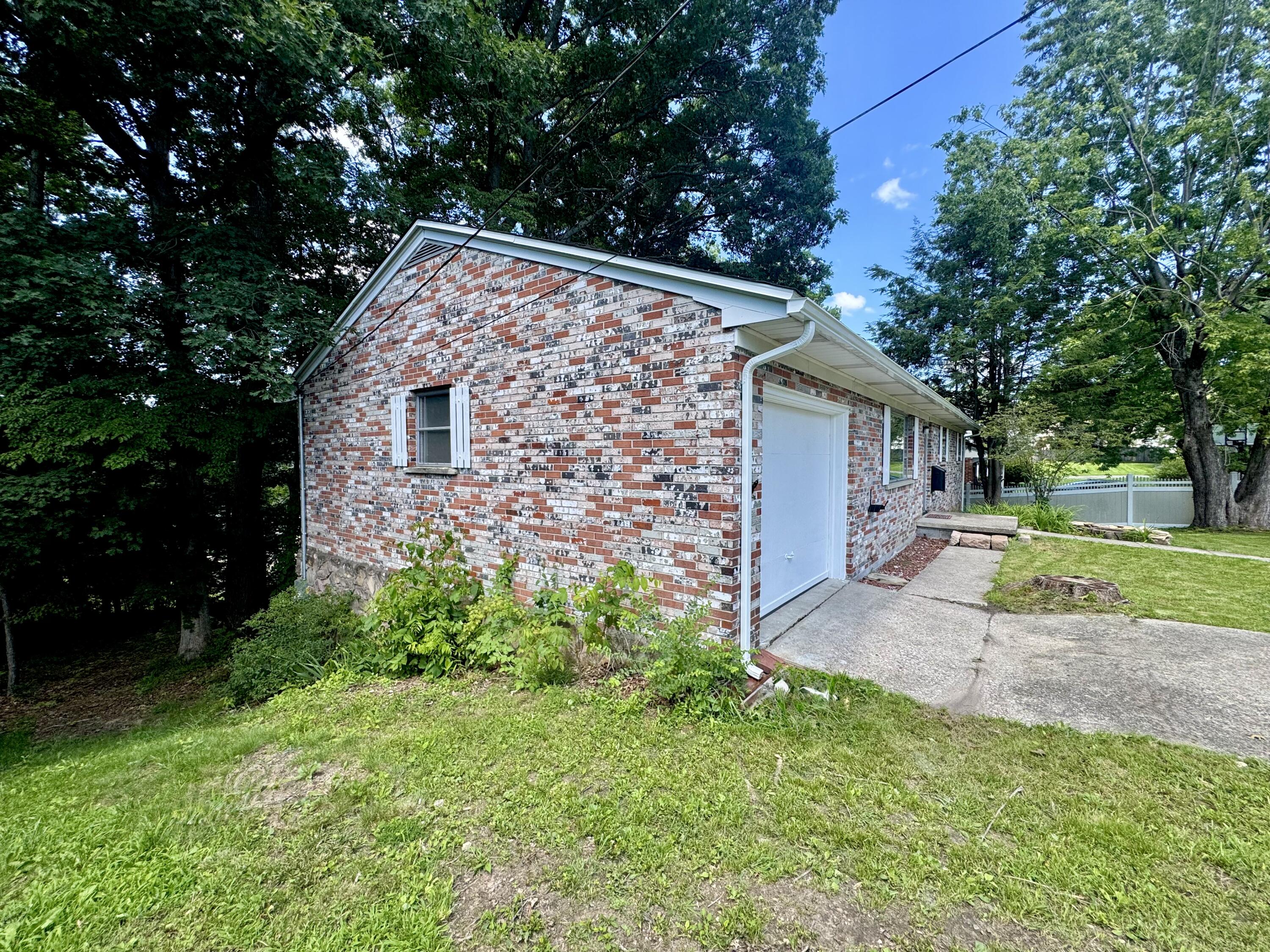 248 Mercer