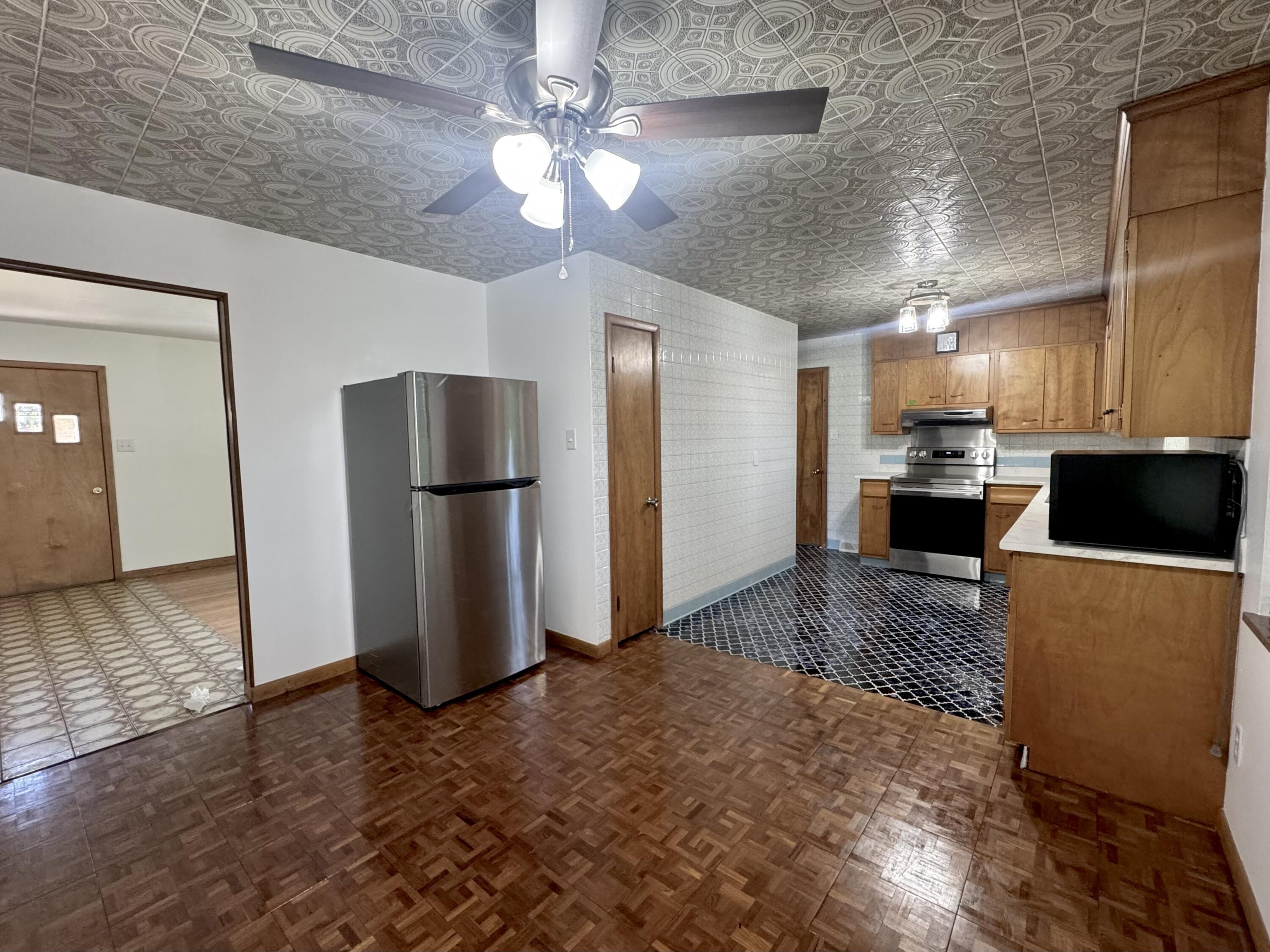 248 Mercer