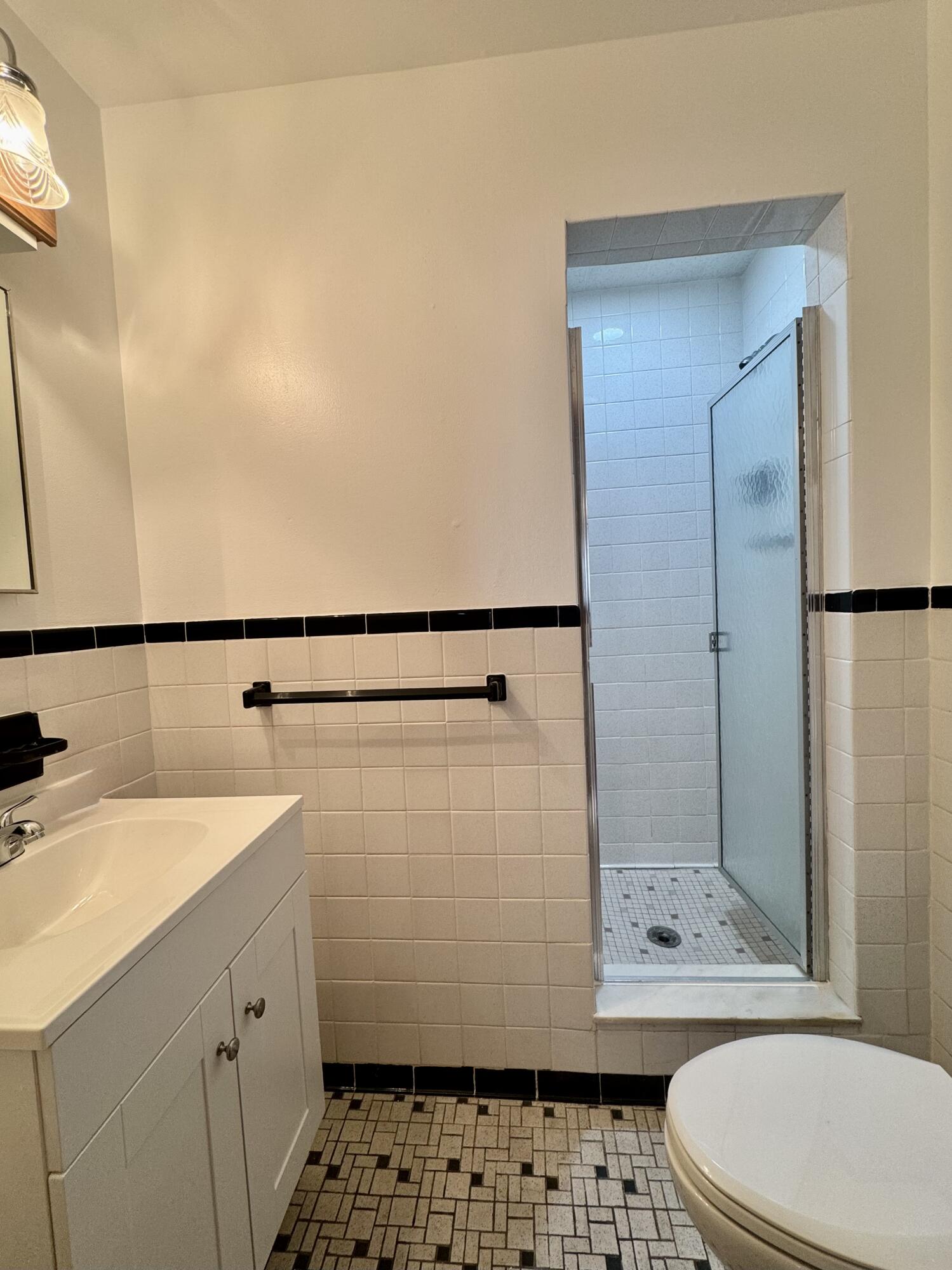 248 Mercer