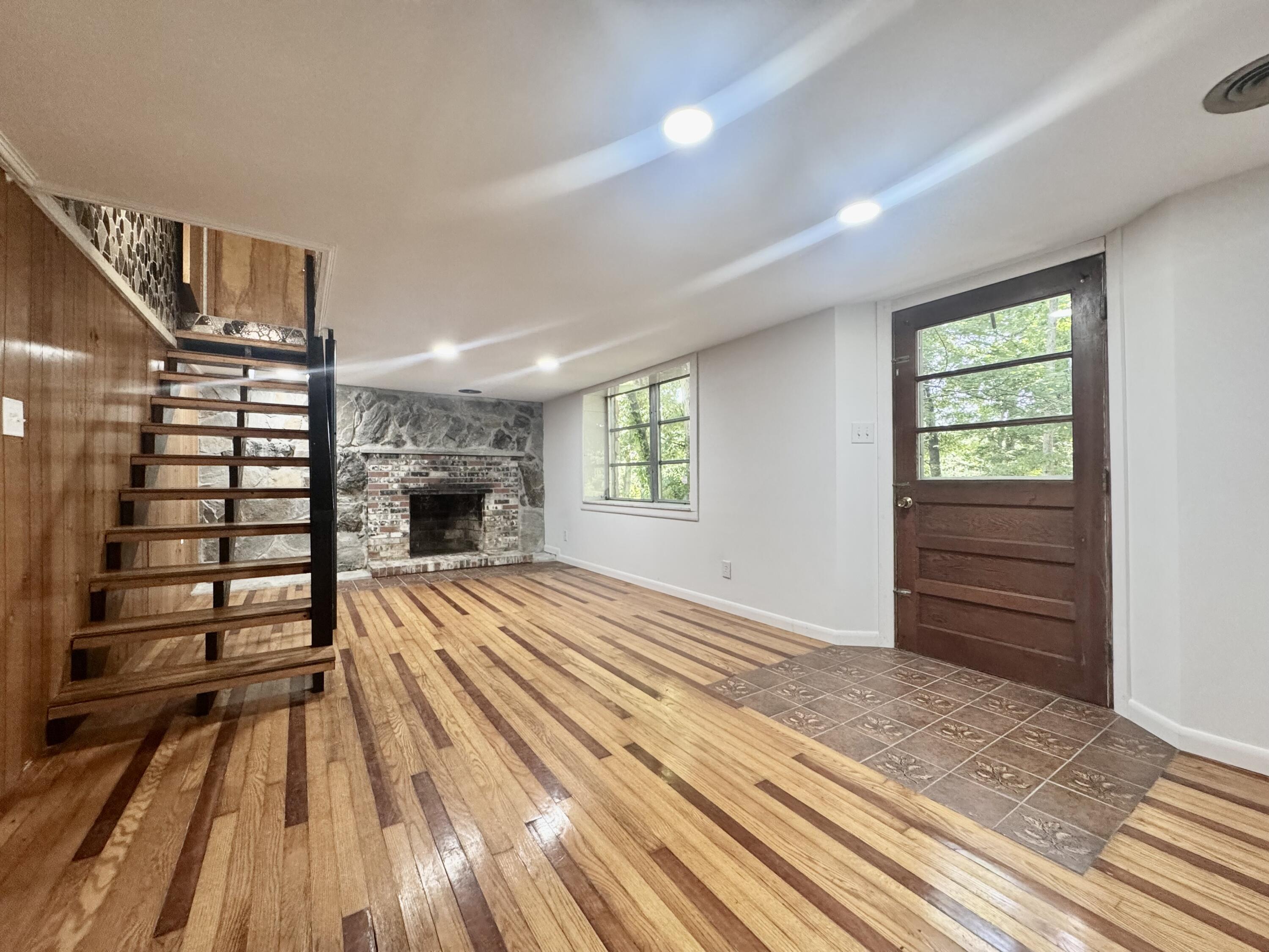 248 Mercer