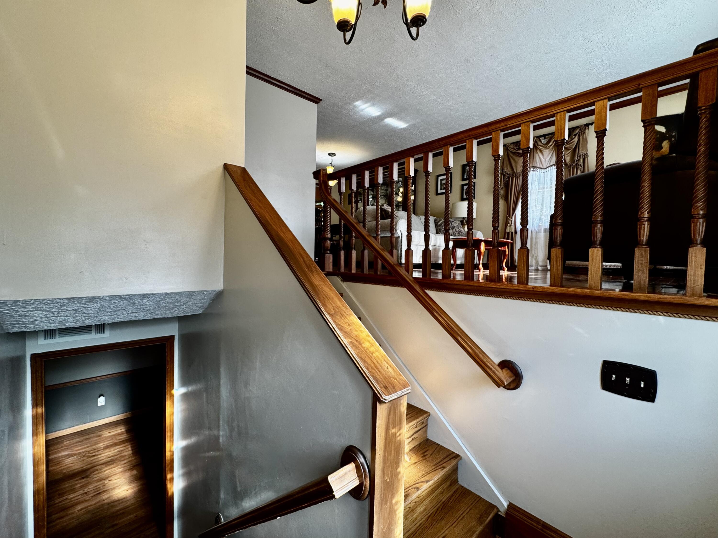 428 Ashley Ln