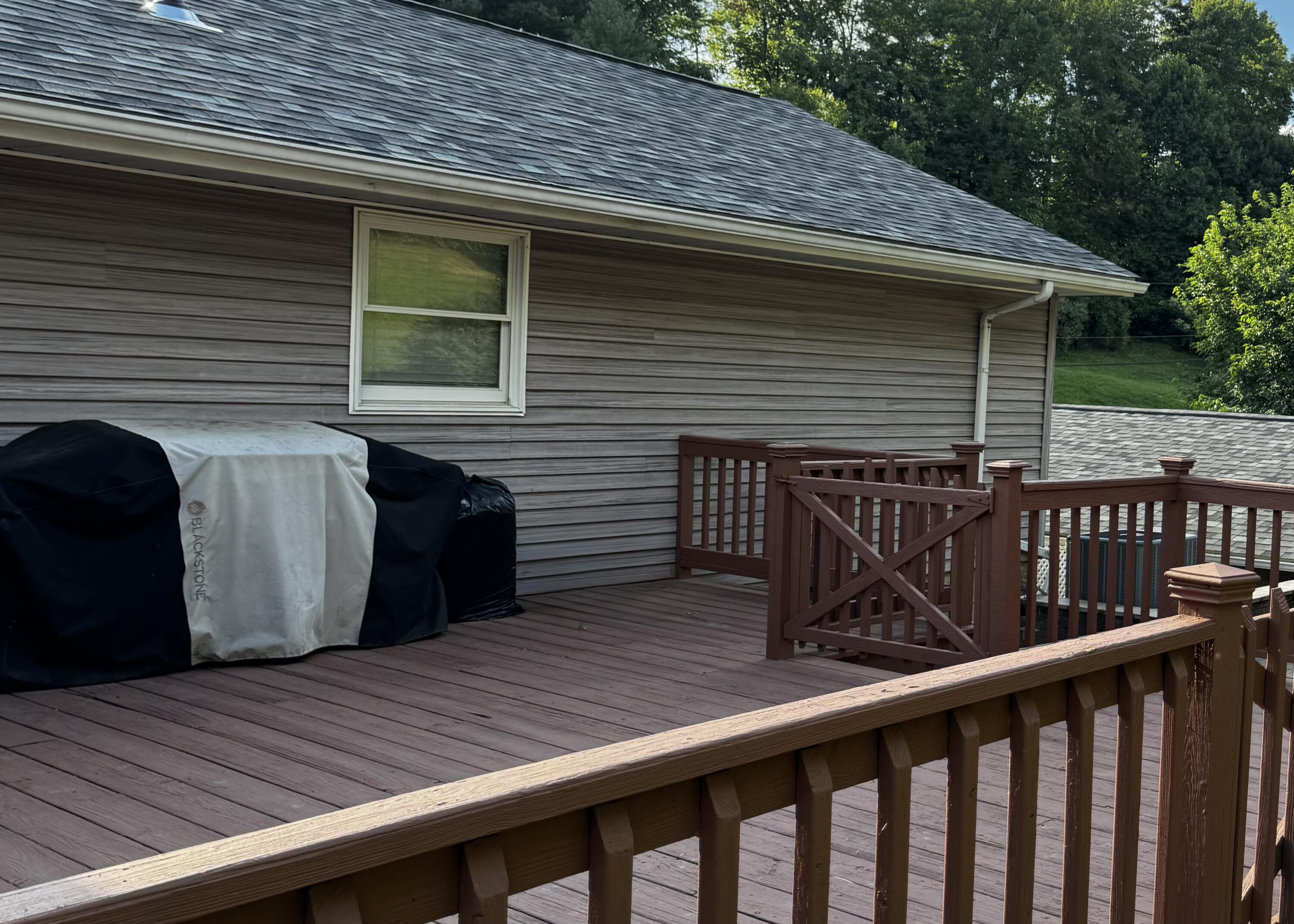 428 Ashley Ln