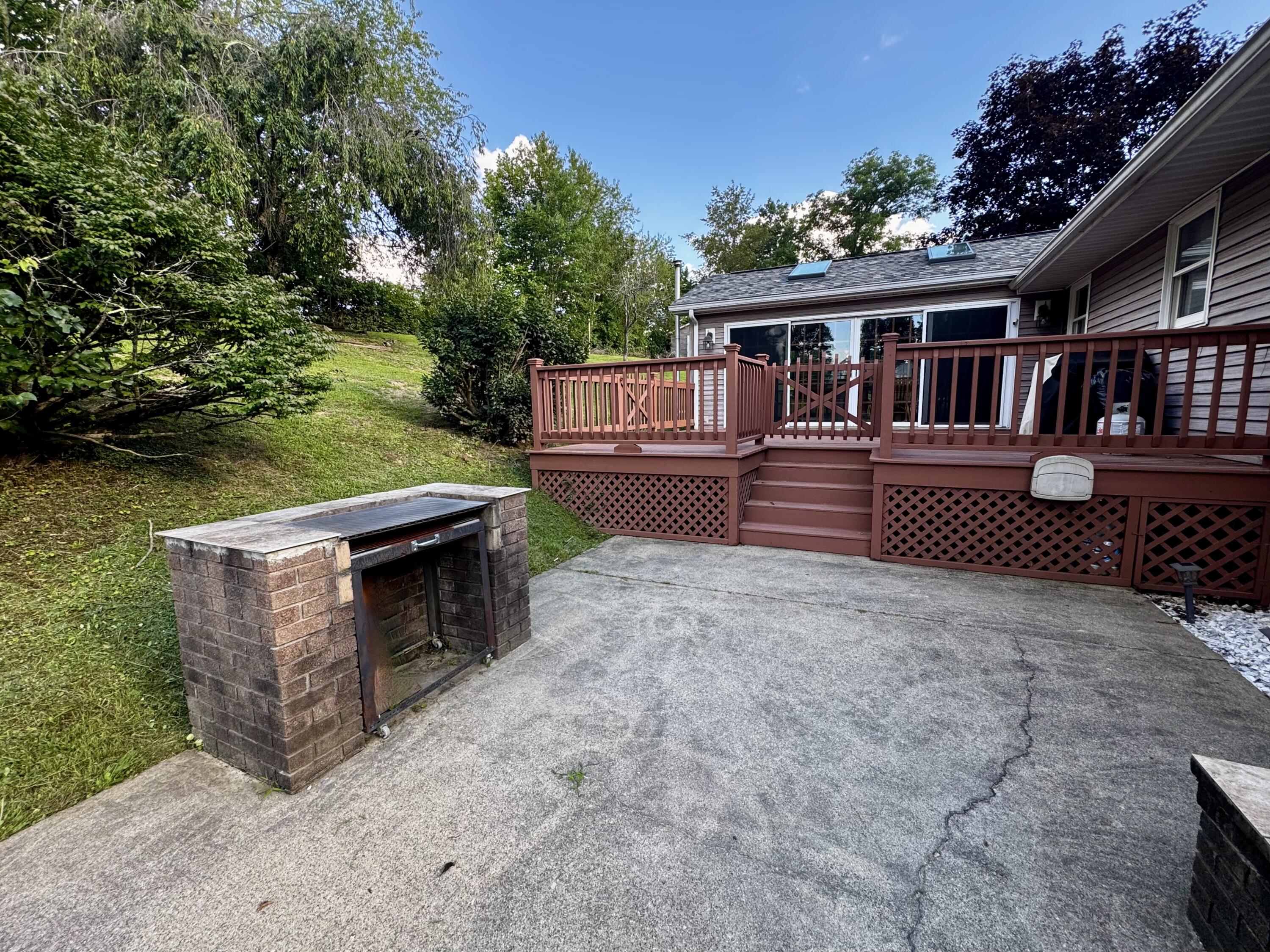 428 Ashley Ln