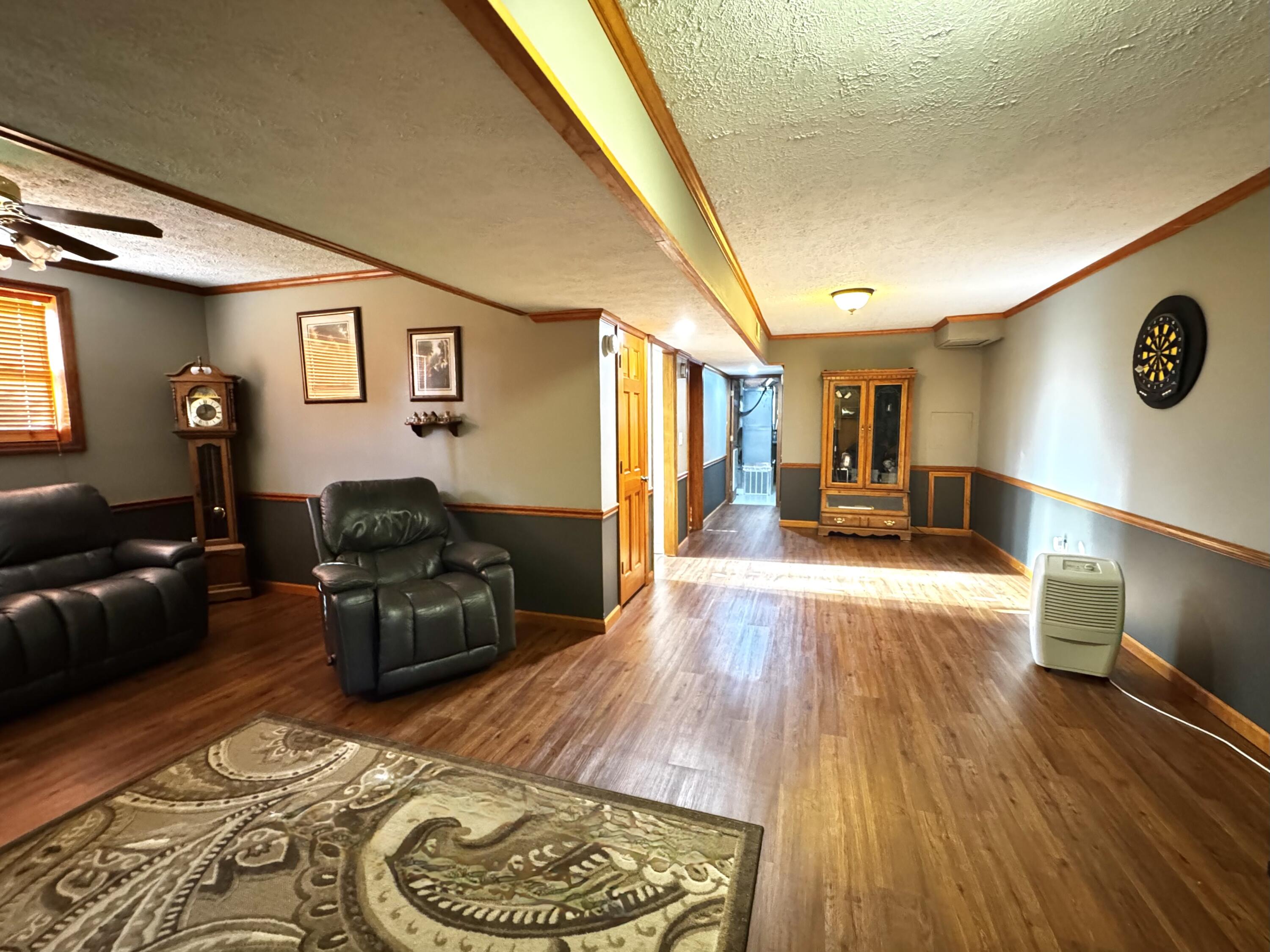 428 Ashley Ln