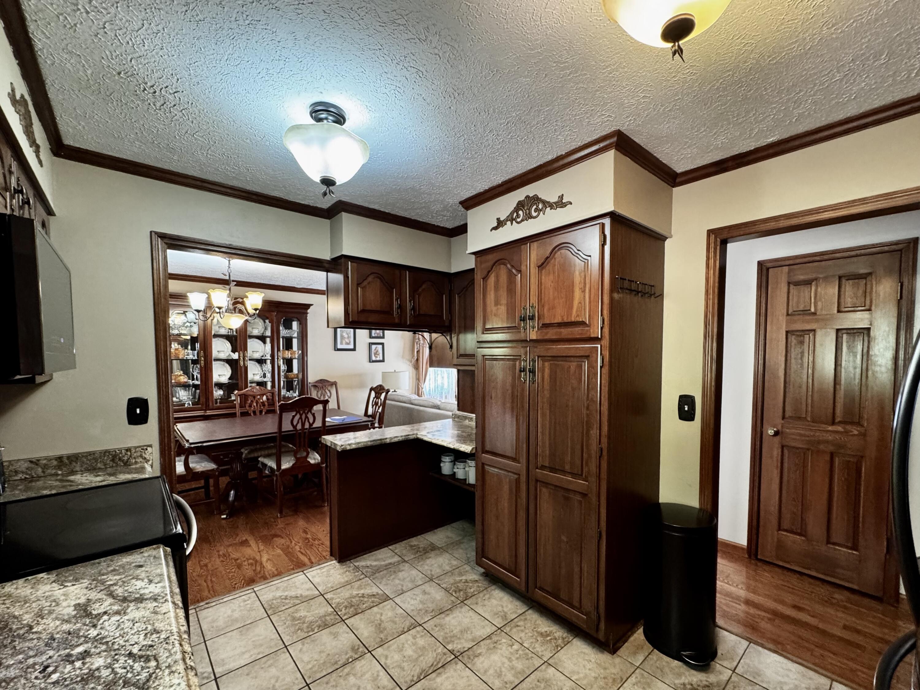 428 Ashley Ln