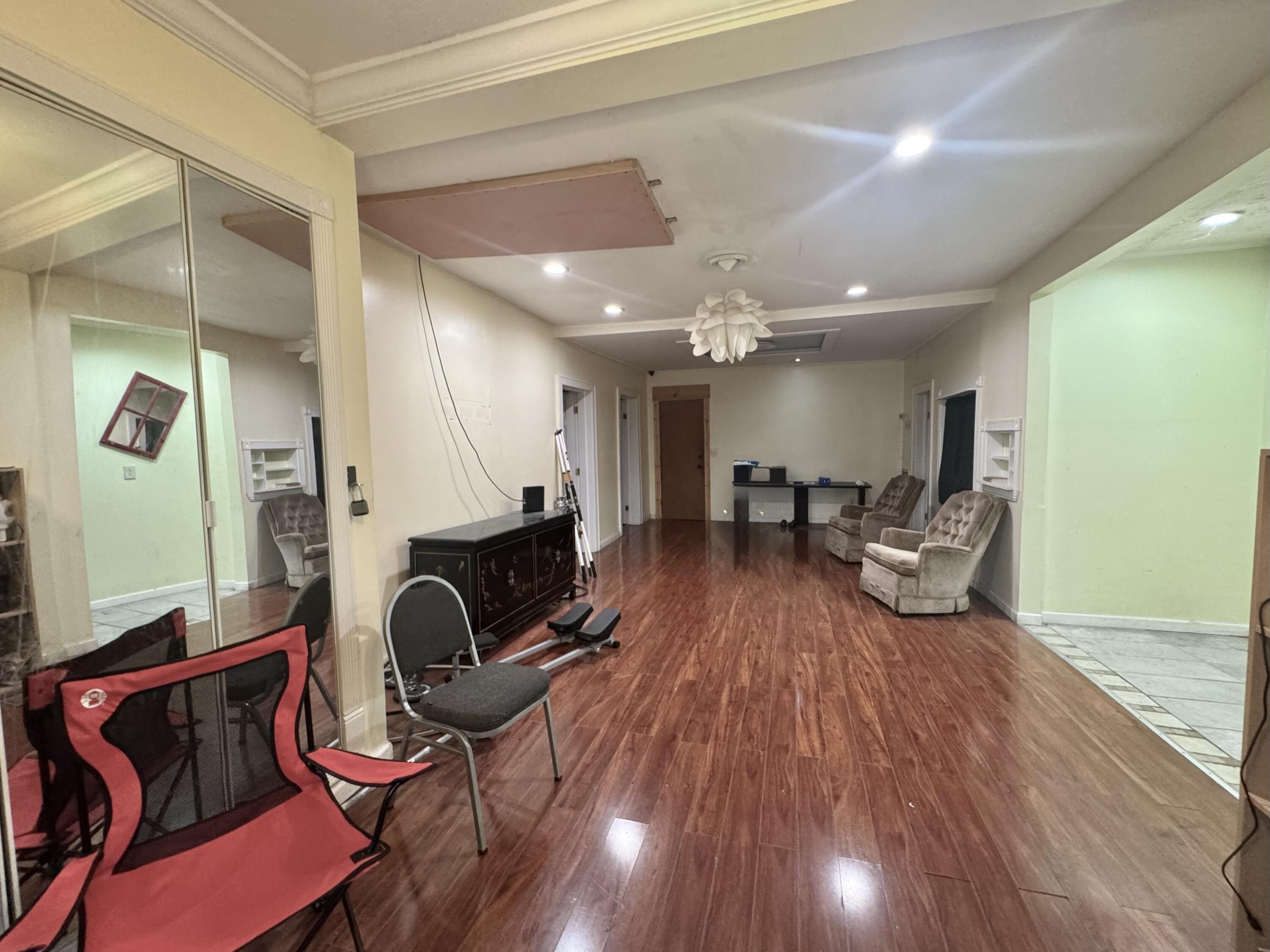 838 Ritter Dr