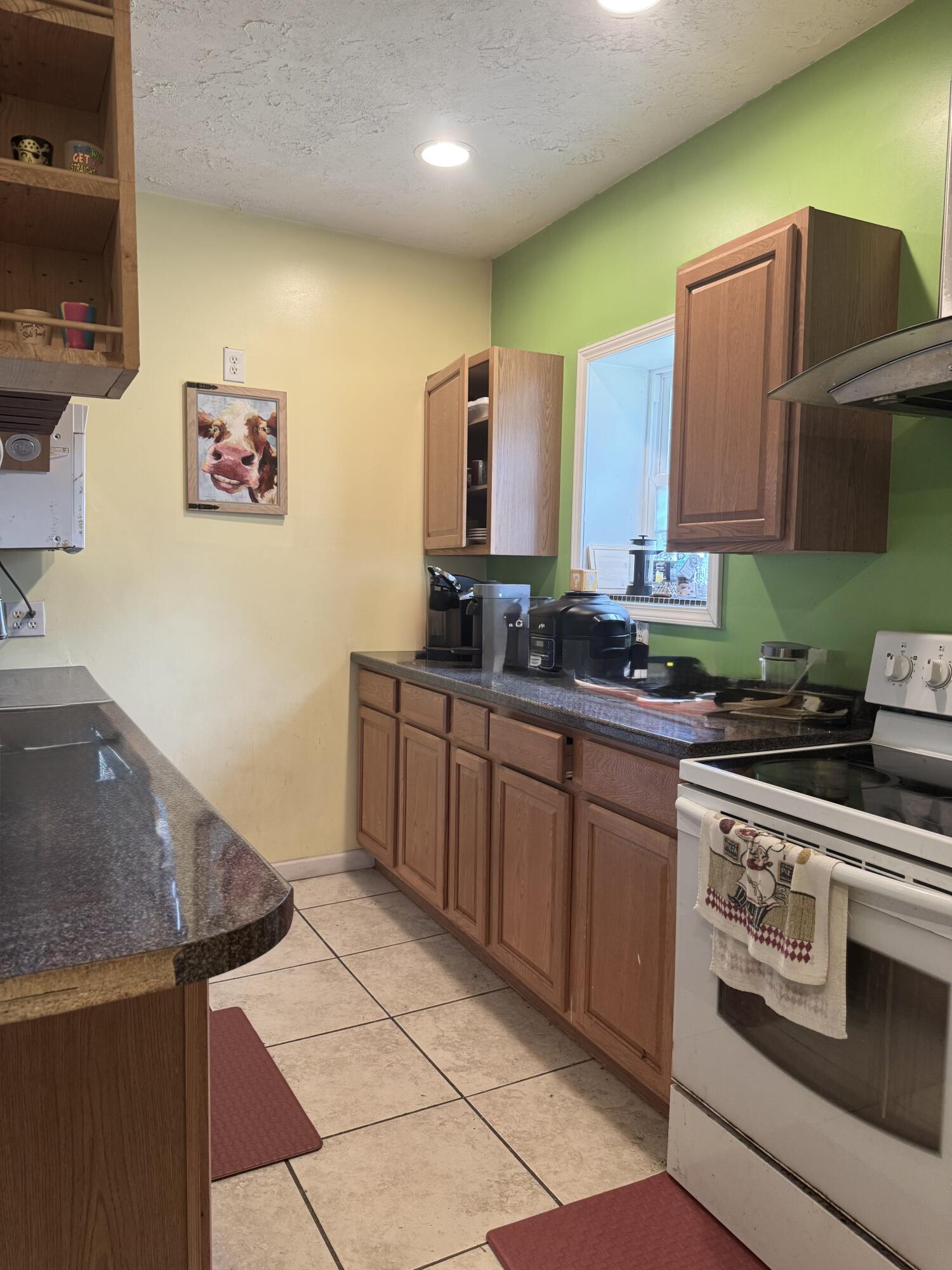 838 Ritter Dr