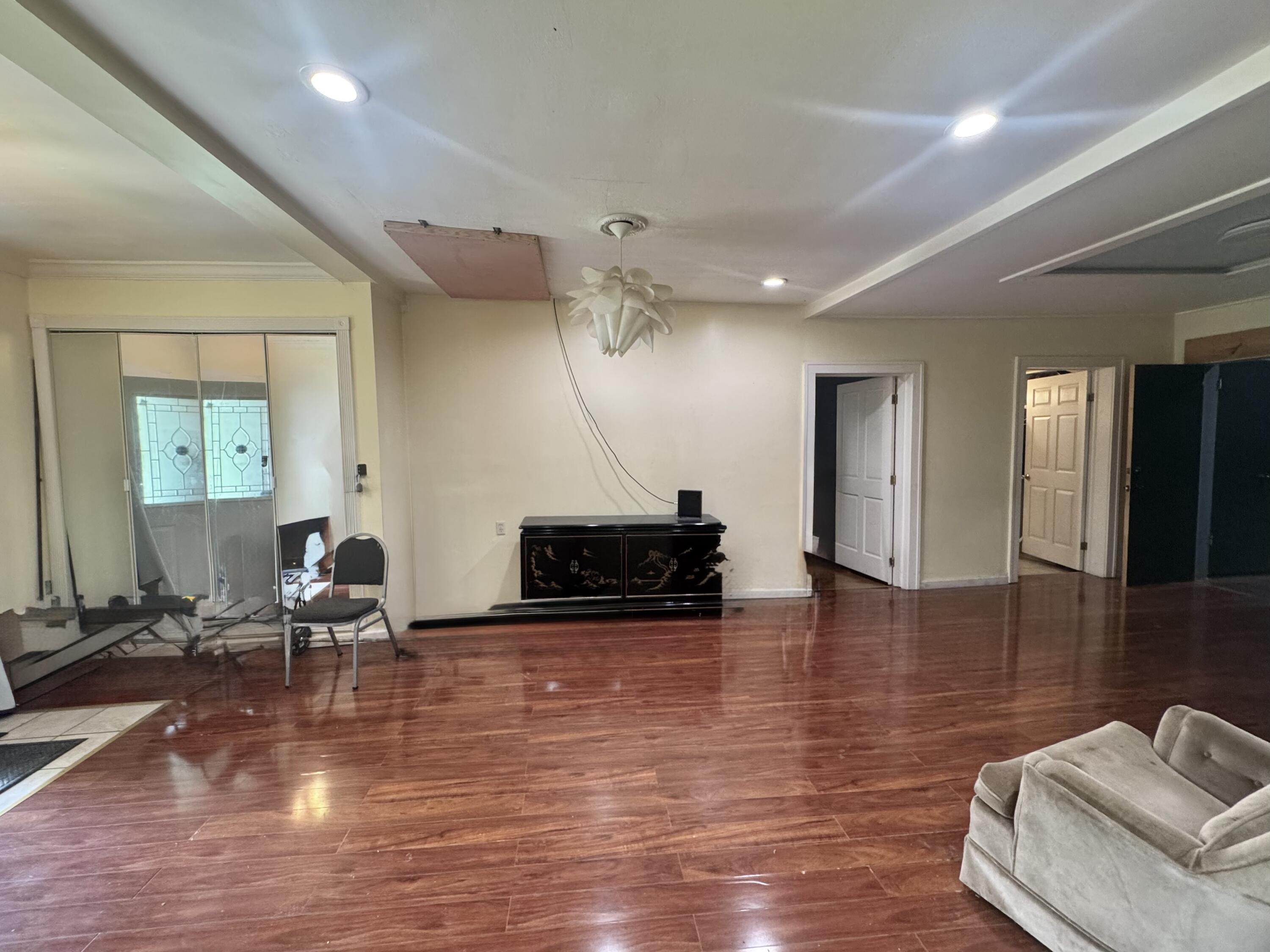838 Ritter Dr