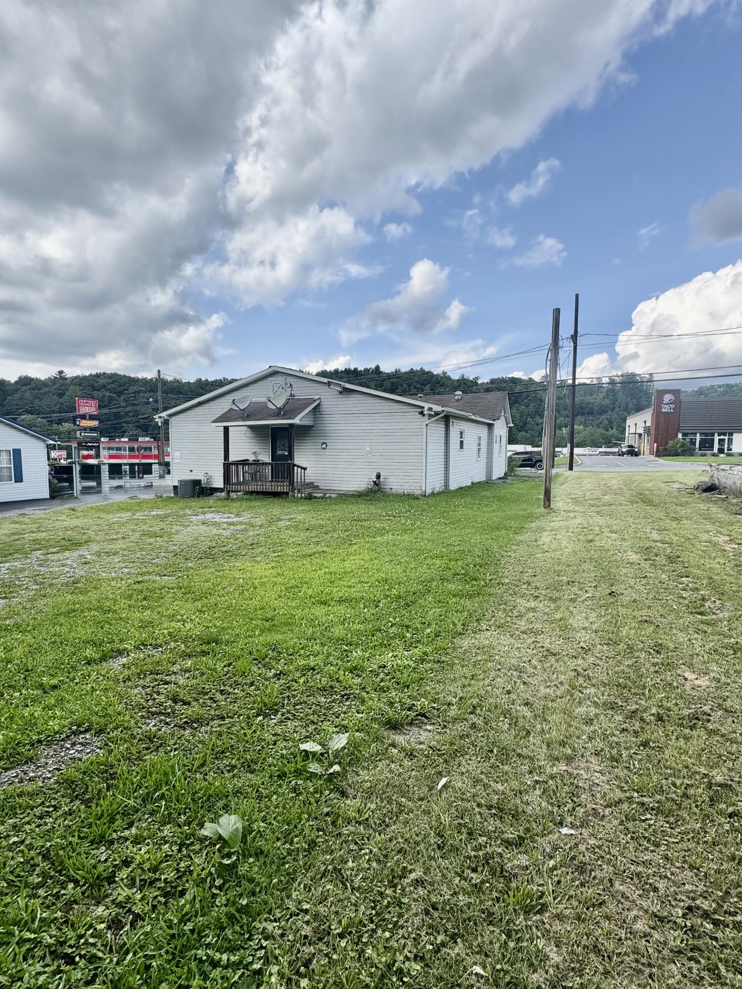 838 Ritter Dr