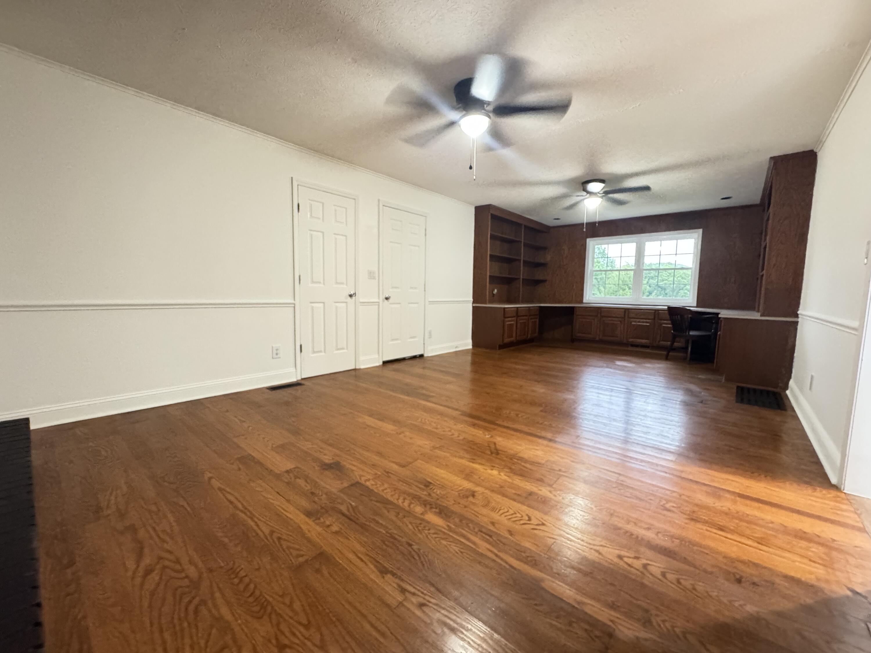 322 Nelson Ave