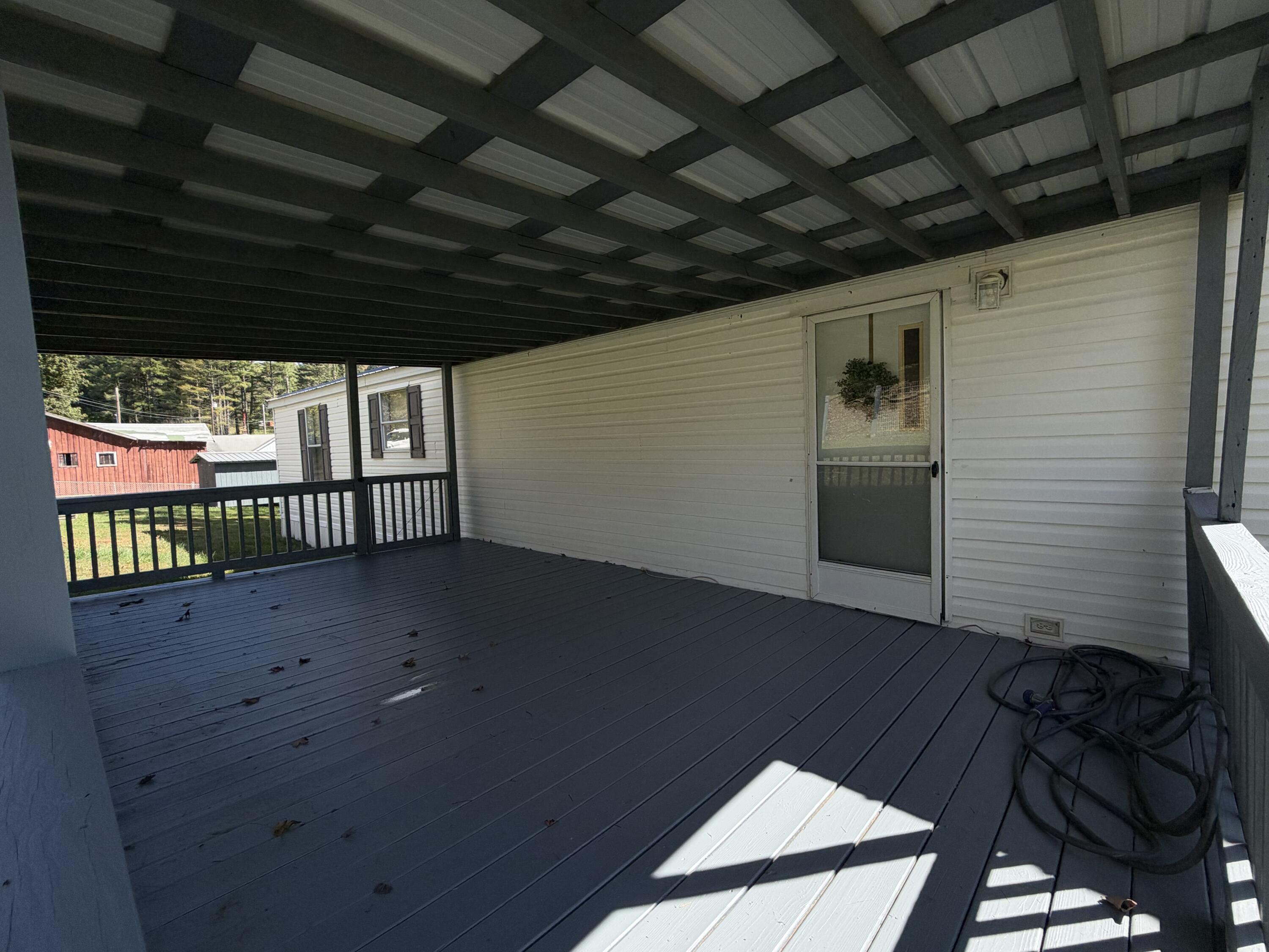 366 Maple Inn