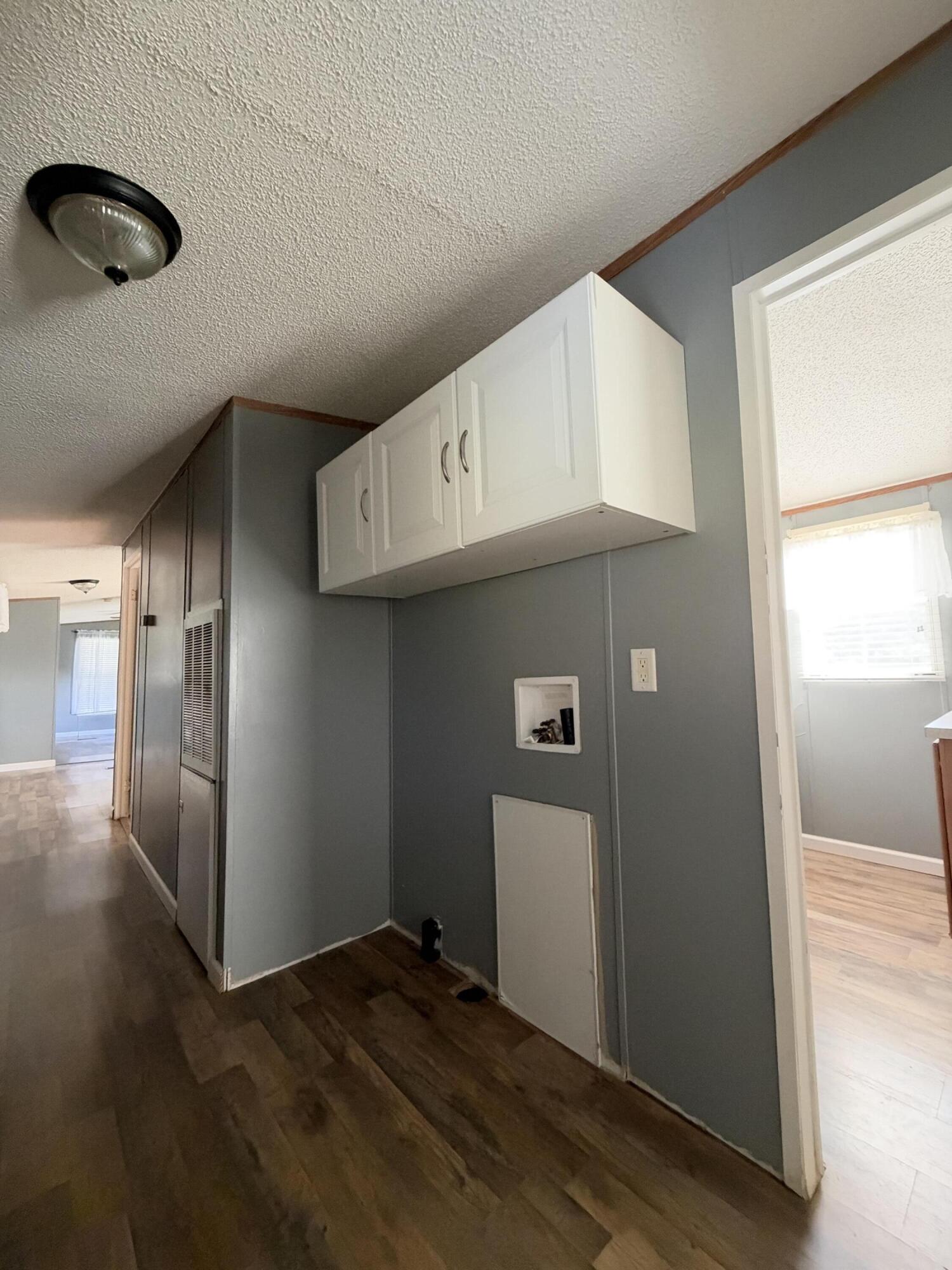 366 Maple Inn