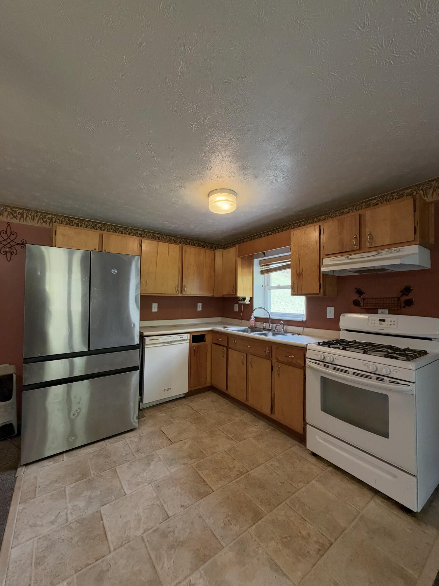 480 Backus Branch Rd