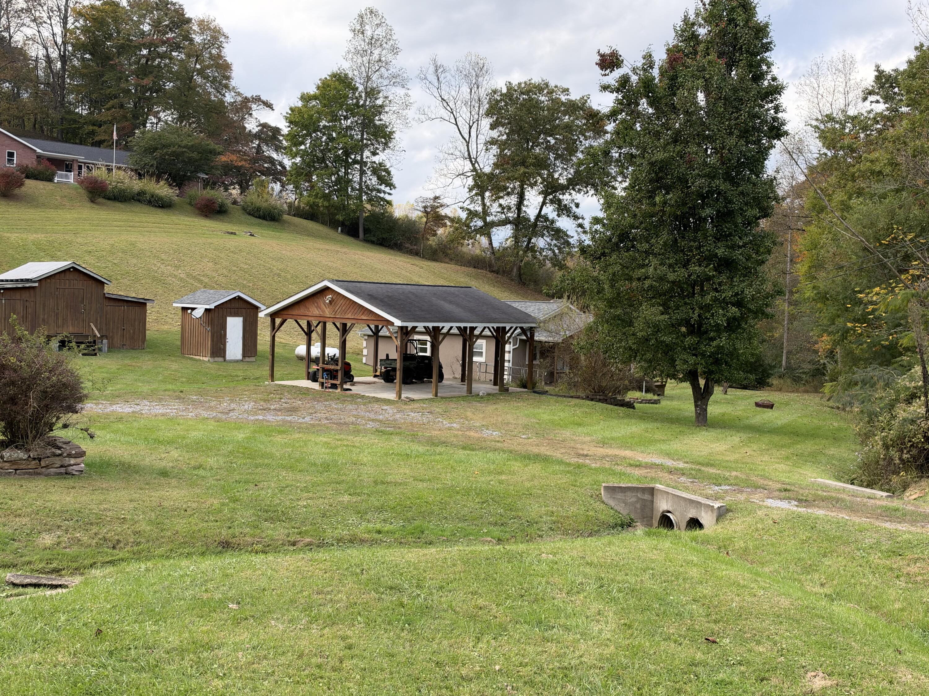 480 Backus Branch Rd