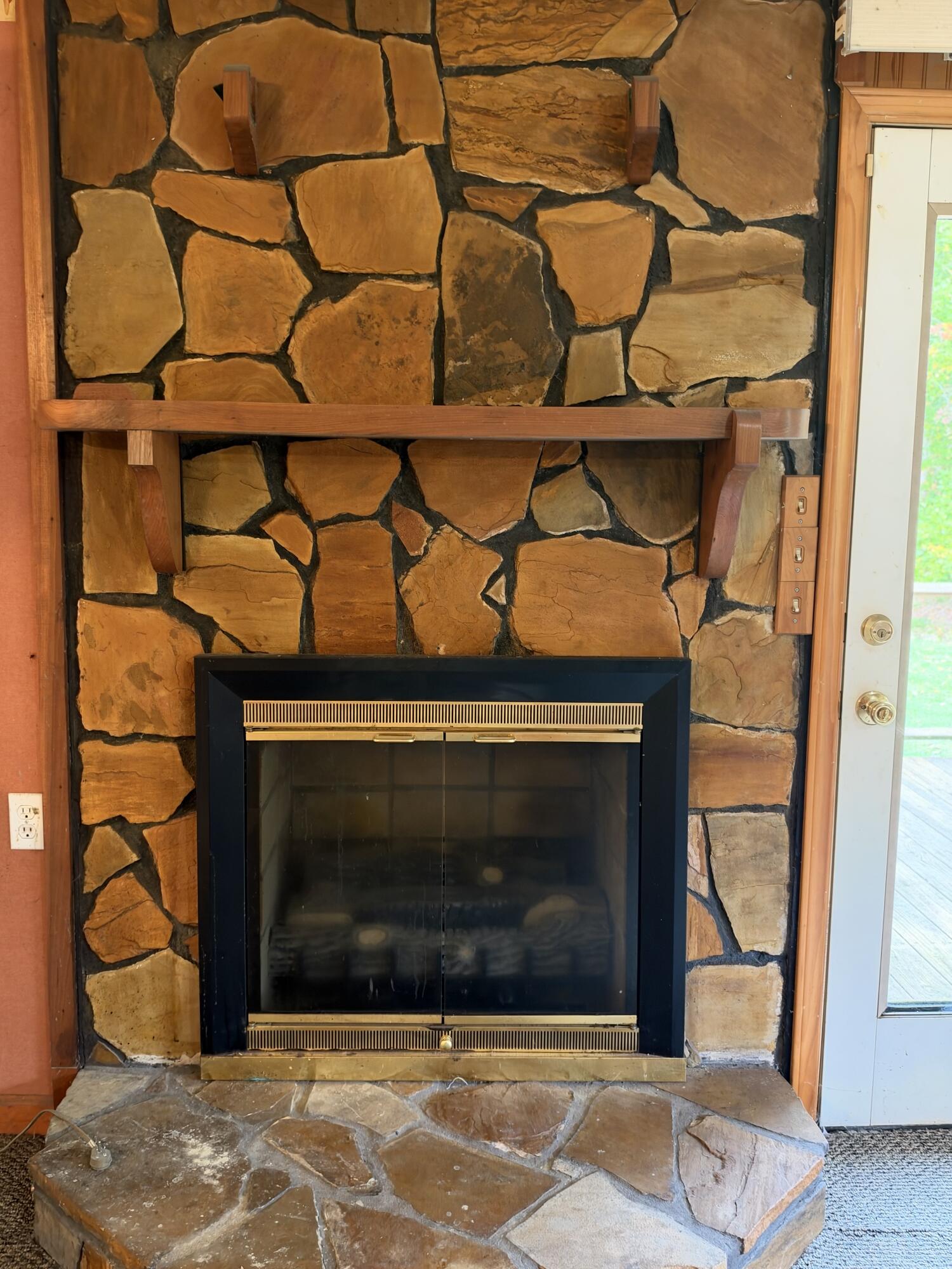 480 Backus Branch Rd