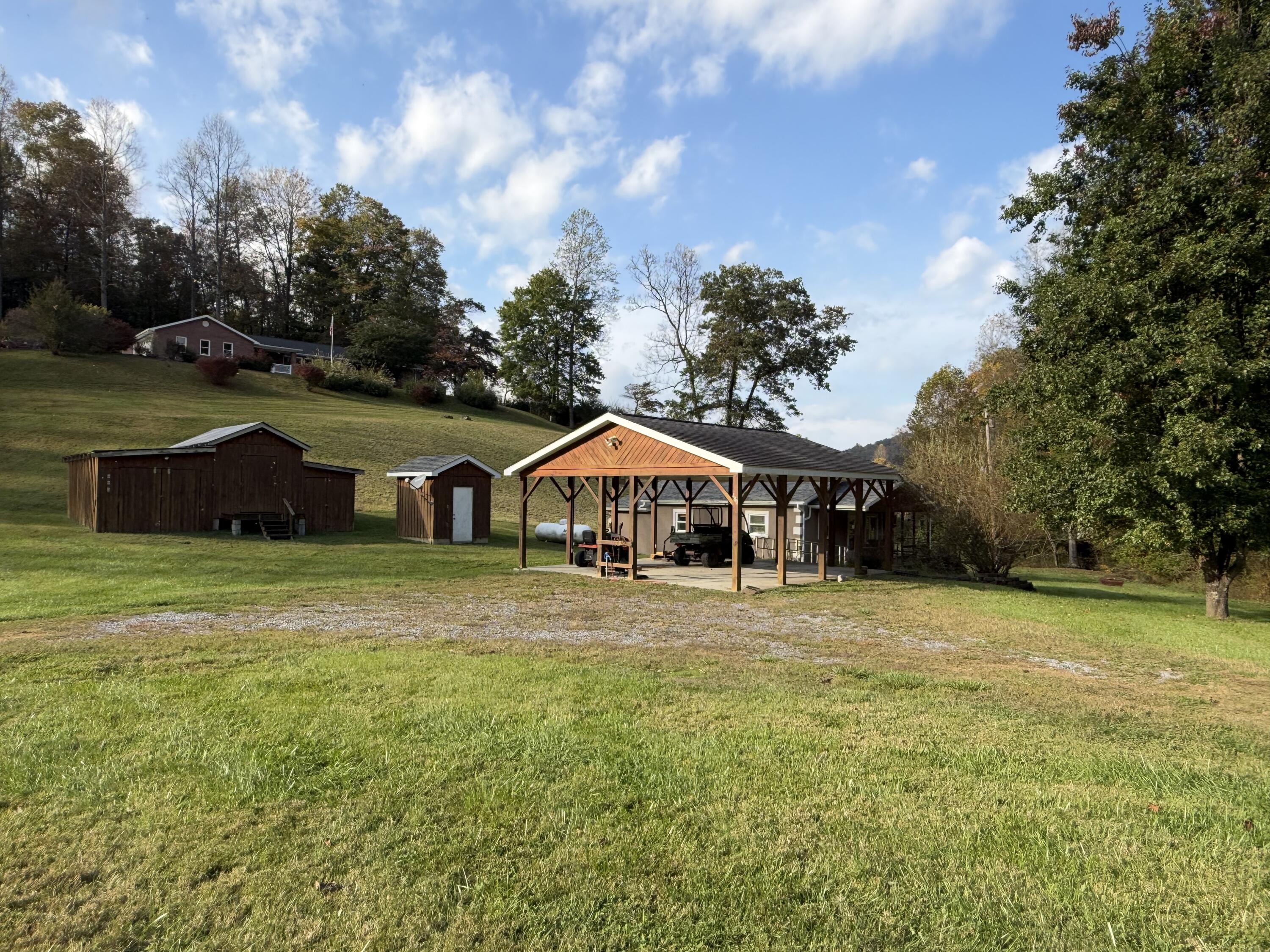 480 Backus Branch Rd
